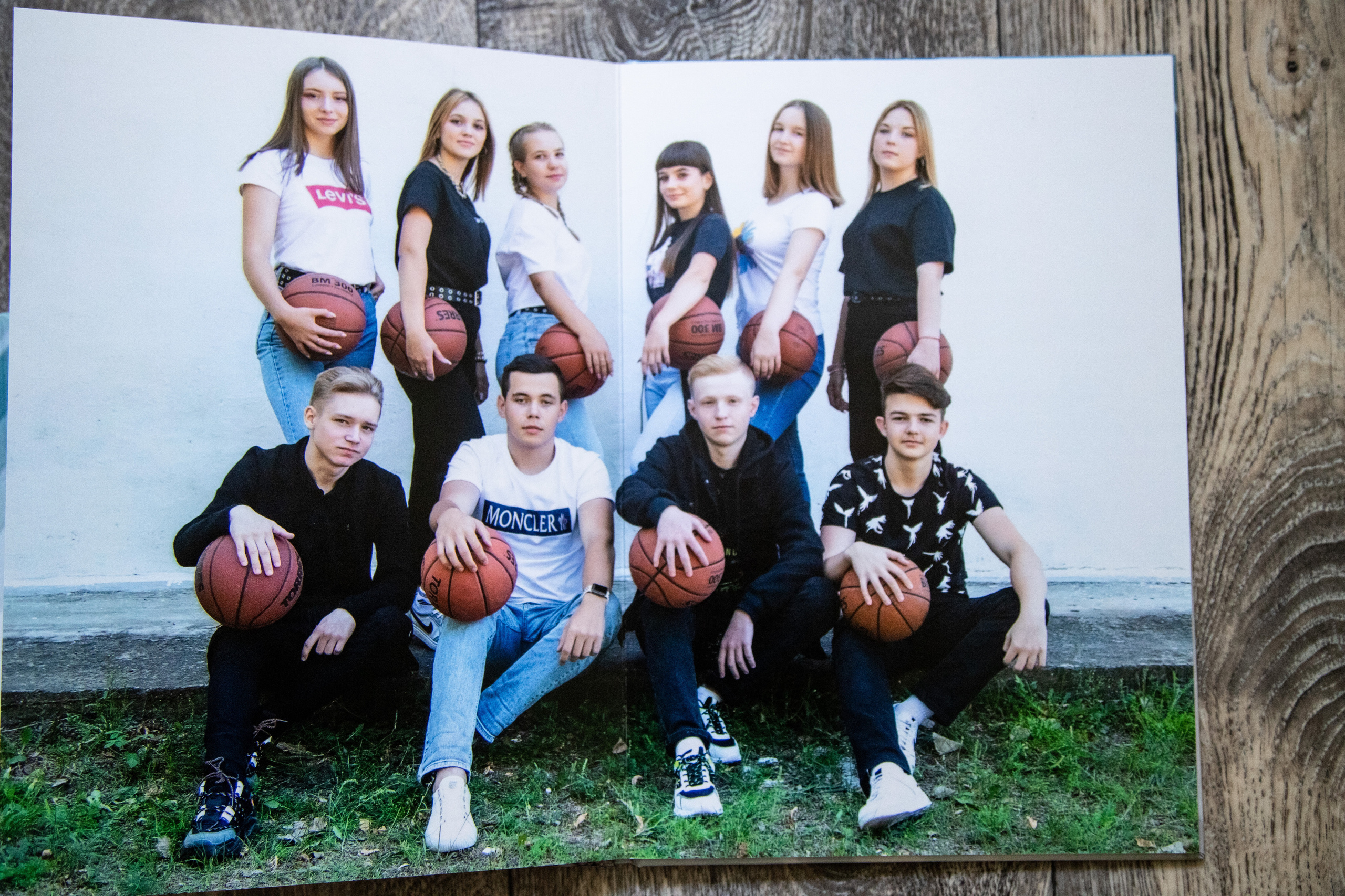 Альбом на 5 разворота. Выпускной альбом Шахты Ростов