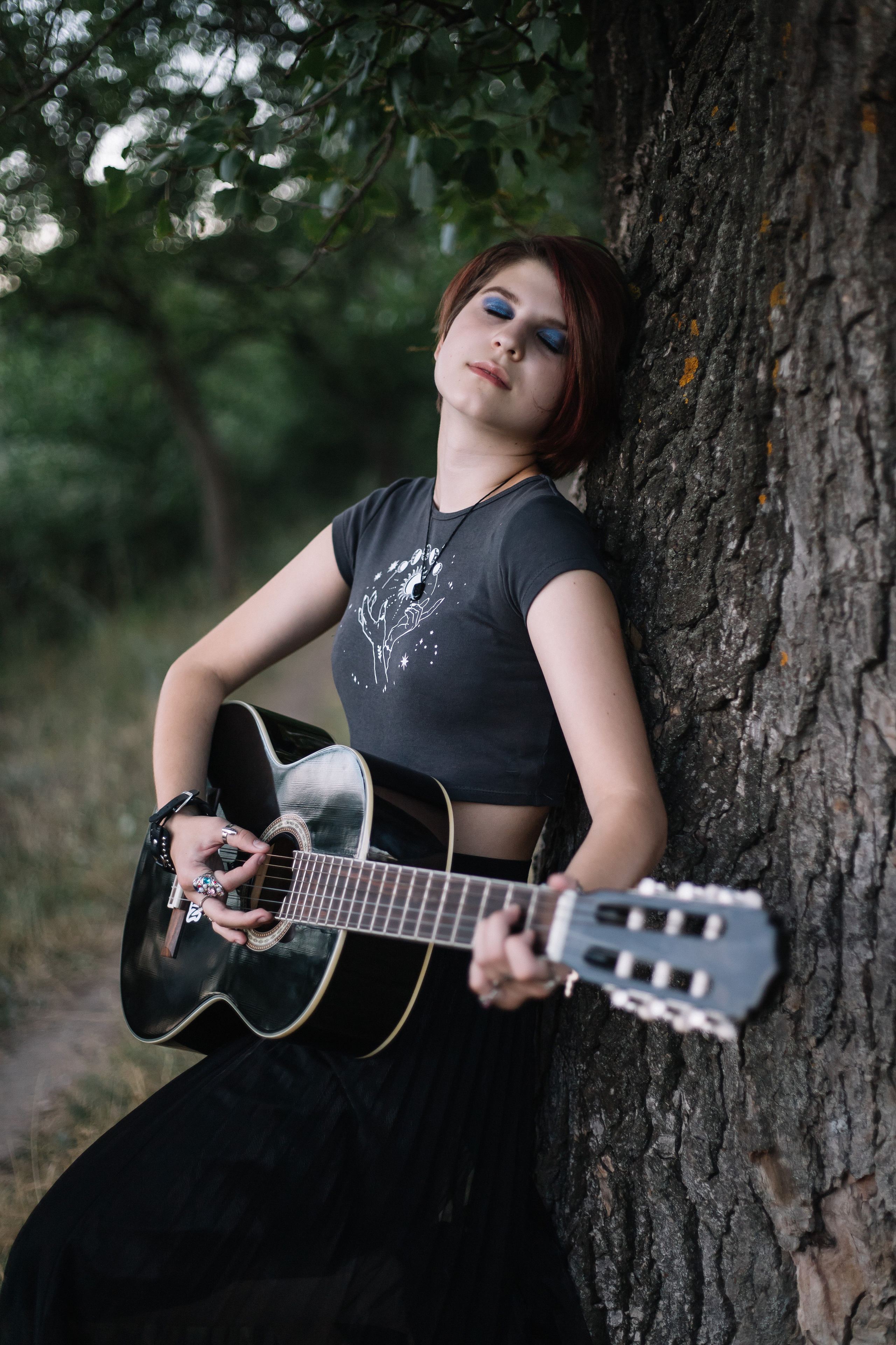 Прогулка в лесу. Выпускной альбом Шахты Ростов