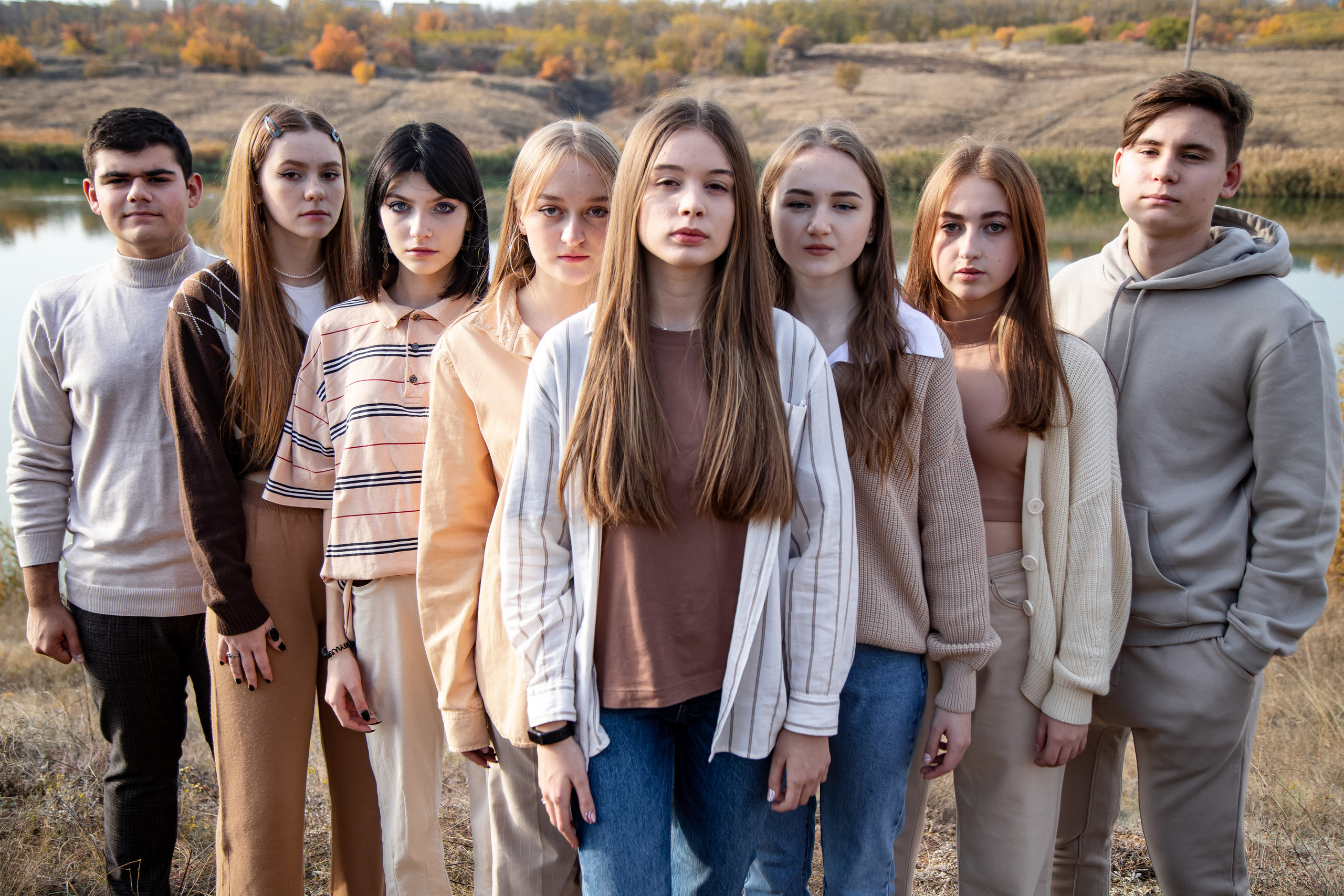 9-11 классы на улице. Выпускной альбом Шахты Ростов