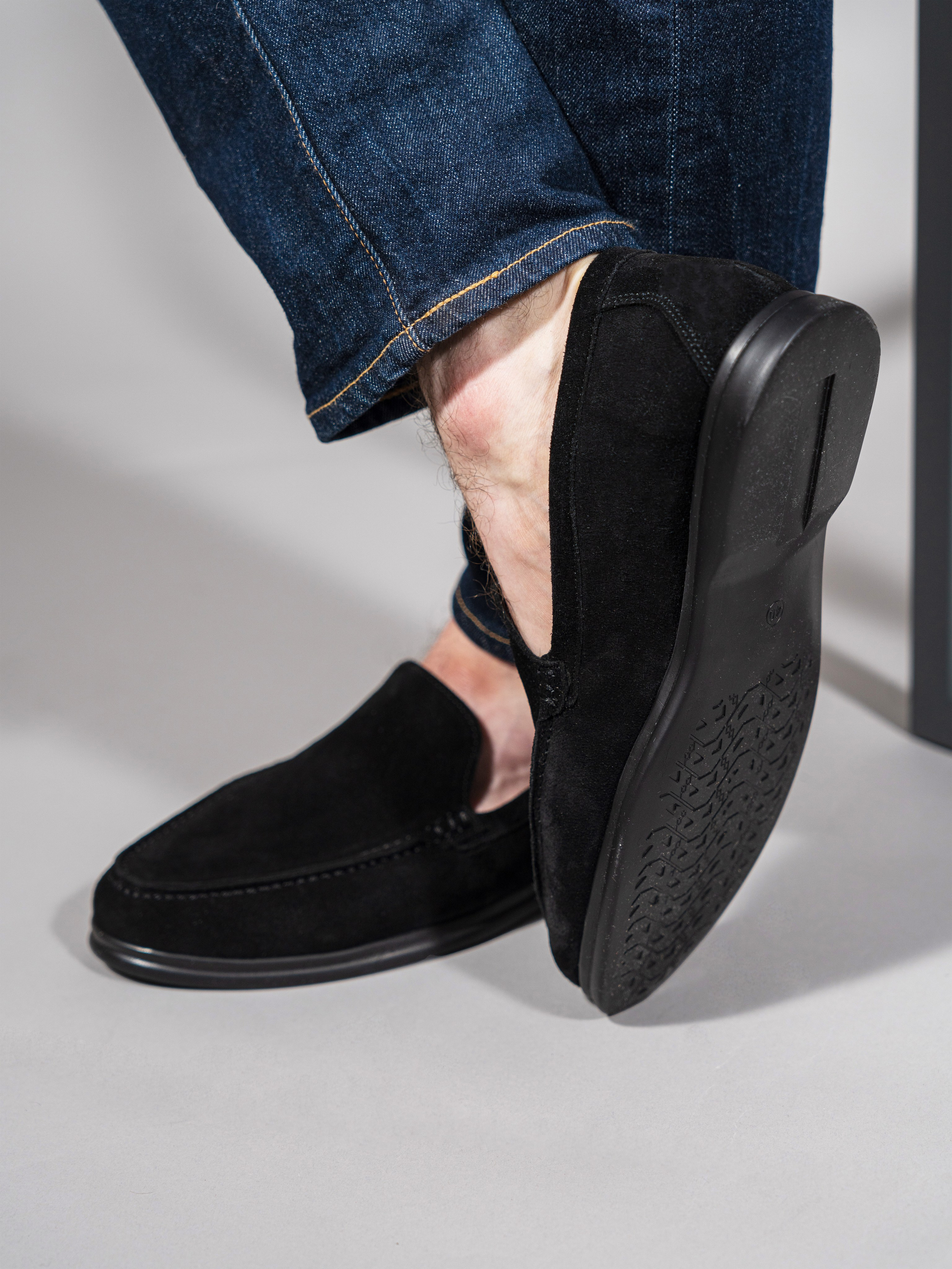 Съемка обуви + модельная съемка. Олейник Денис — предметный фотограф, фотограф для маркетплейсов в Казани