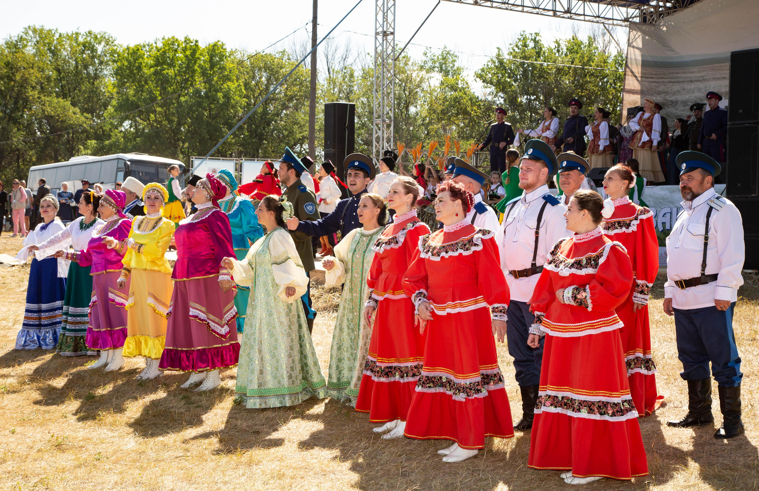 Фестиваль казачьей культуры Форпост. Илек 2023. Валерий Логачев. Фото, музыка, видео — для души