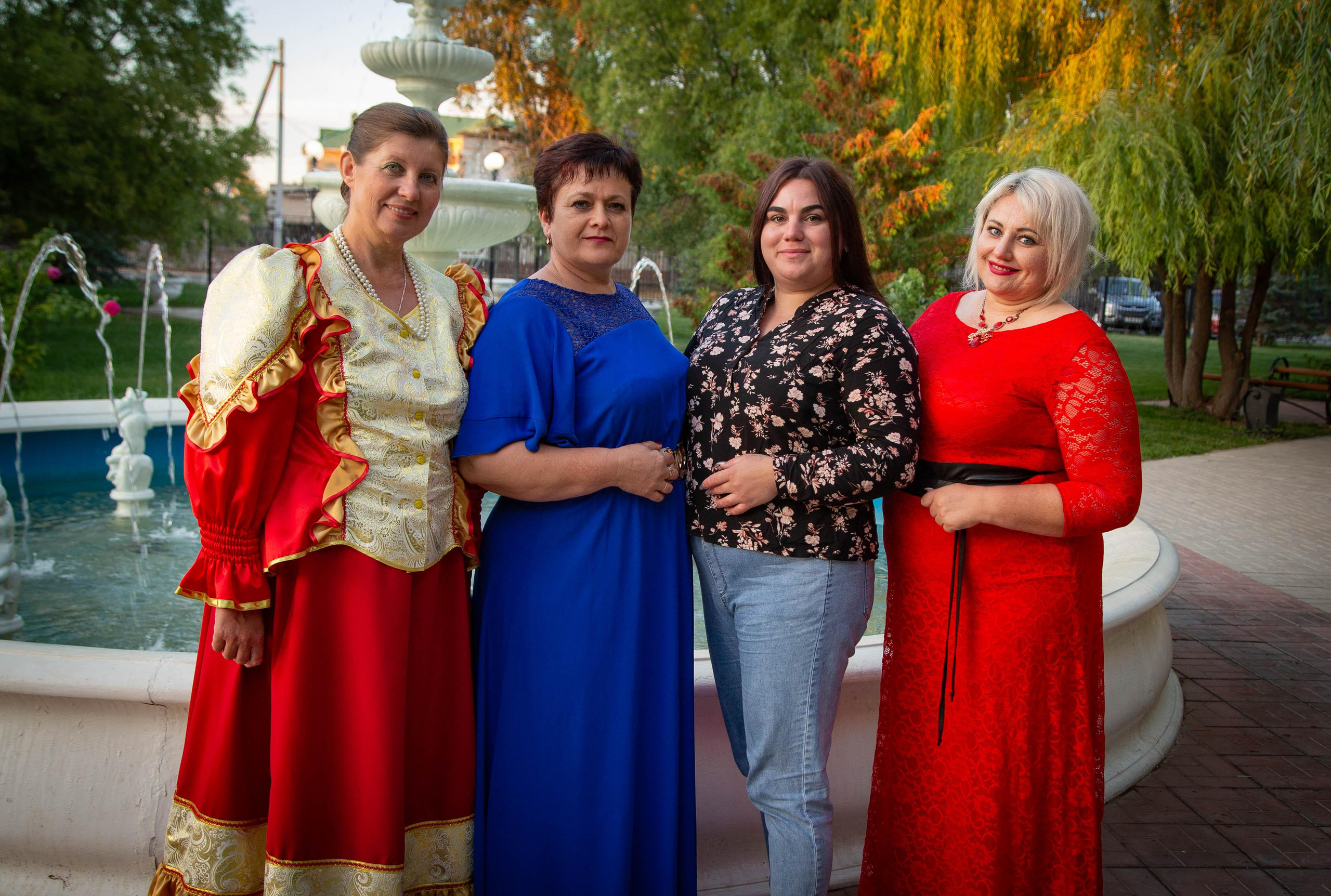 Лето в парке. Кардаиловский народный хор. Валерий Логачев. Фото, музыка, видео — для души