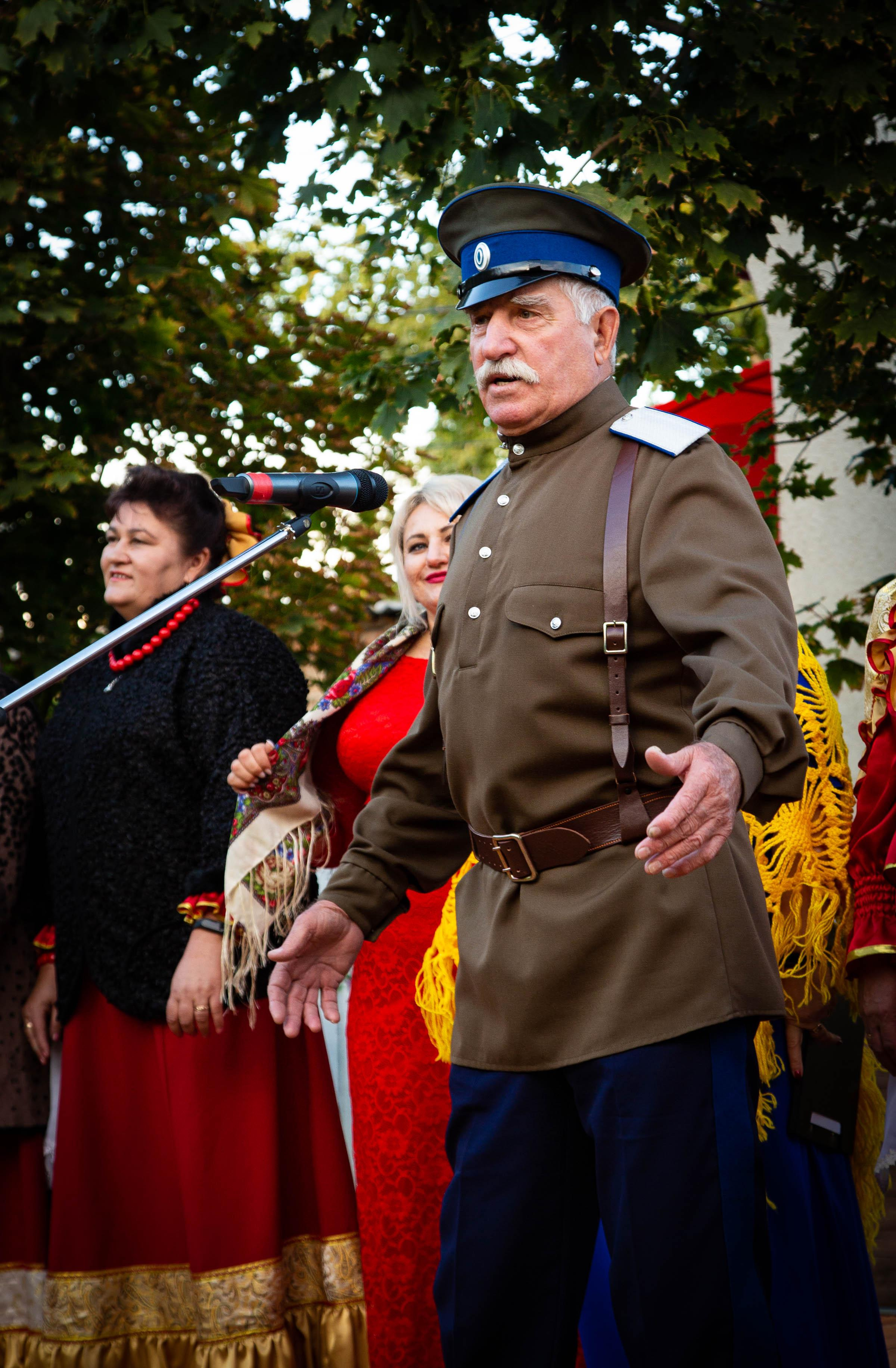 Лето в парке. Кардаиловский народный хор. Валерий Логачев. Фото, музыка, видео — для души