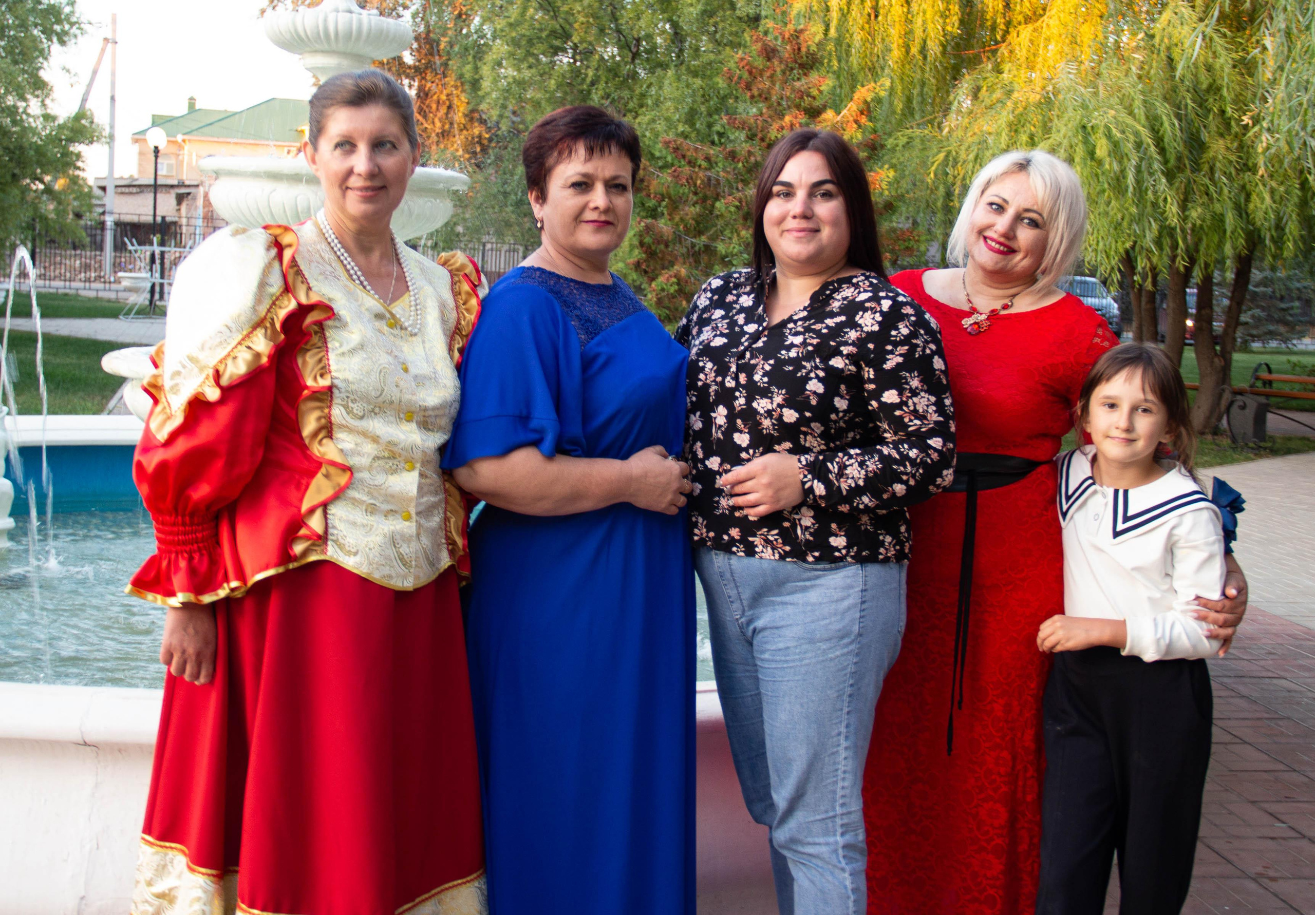 Лето в парке. Кардаиловский народный хор. Валерий Логачев. Фото, музыка, видео — для души