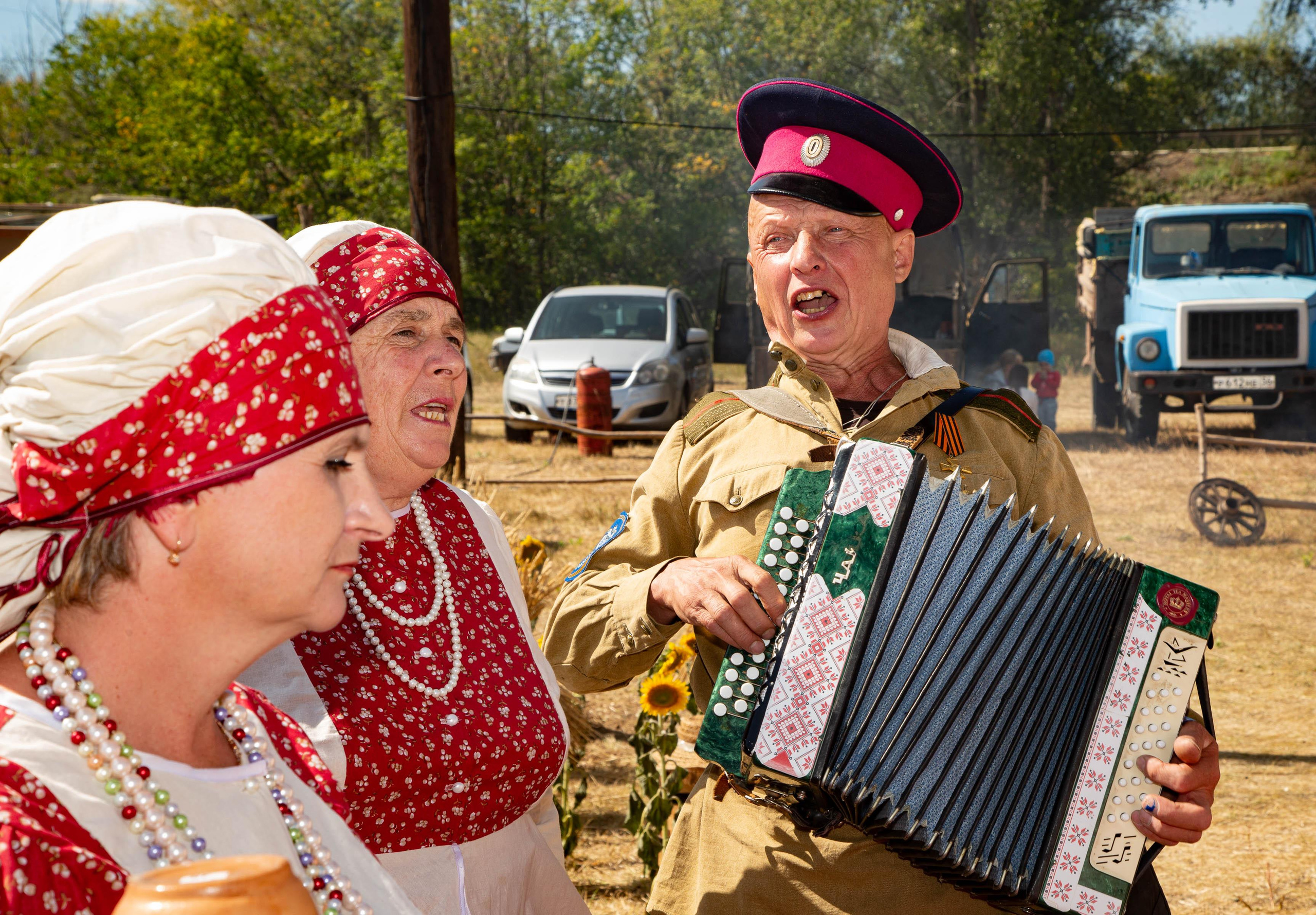 Фестиваль казачьей культуры Форпост. Илек 2023. Валерий Логачев. Фото, музыка, видео — для души