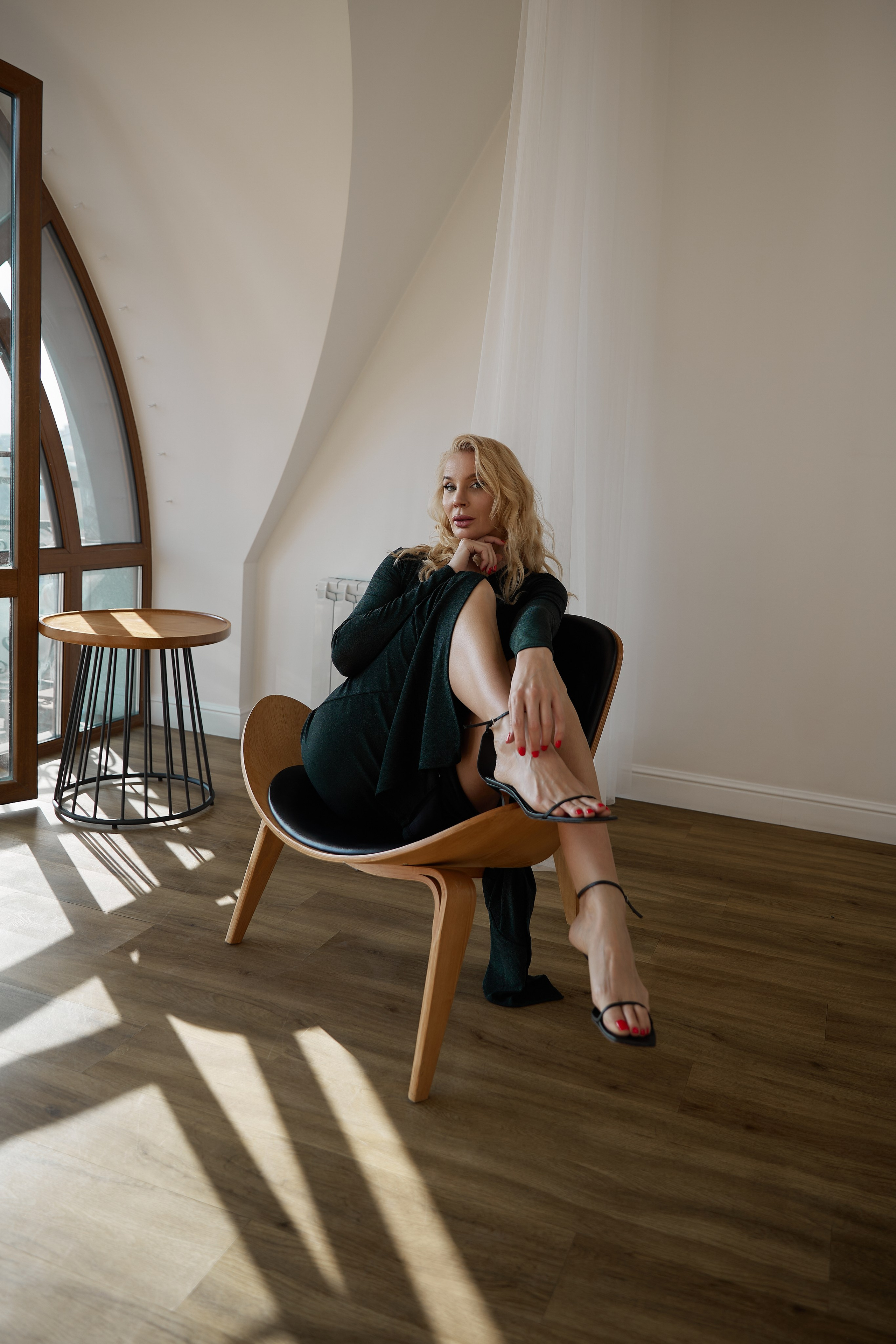 Полина, съемка в отеле. Фотограф женского портрета, беременности и материнства Харькова Елена