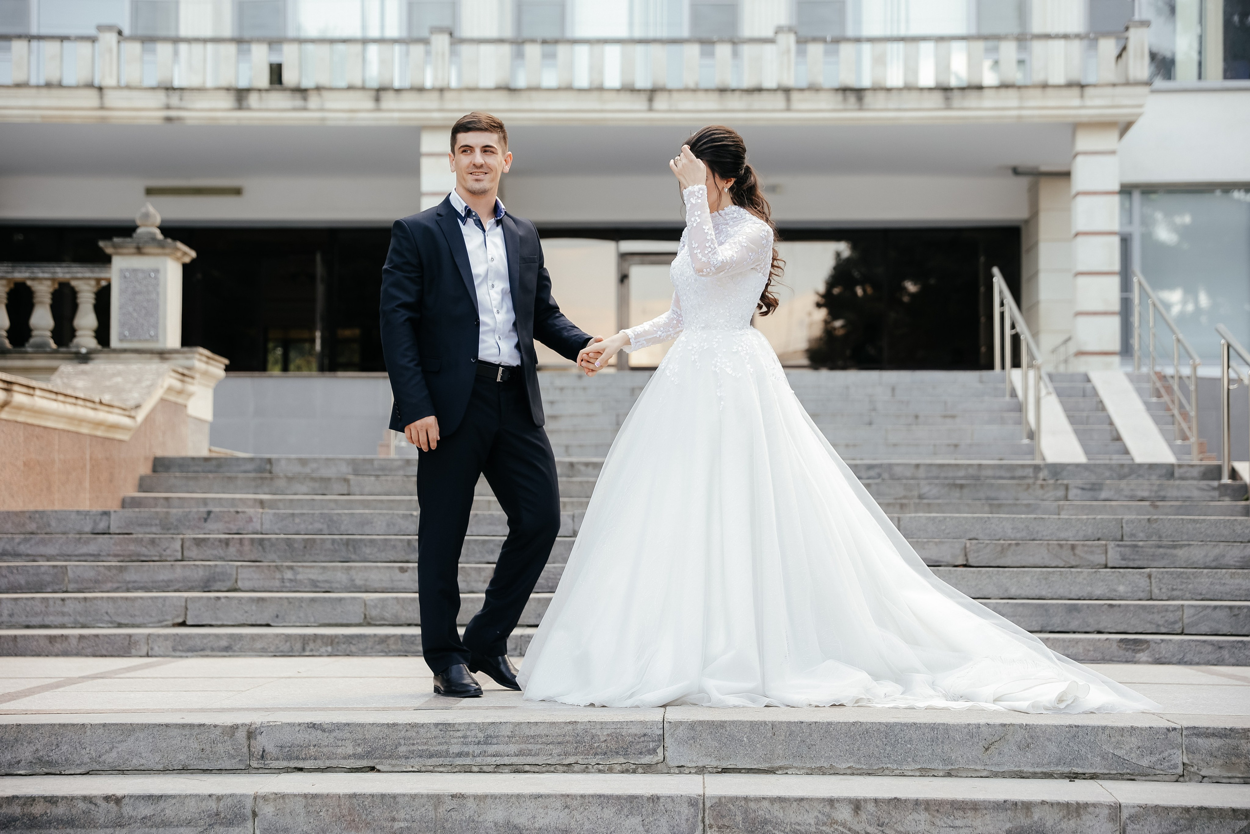 Гаджи и Зара. Omar Shapiev