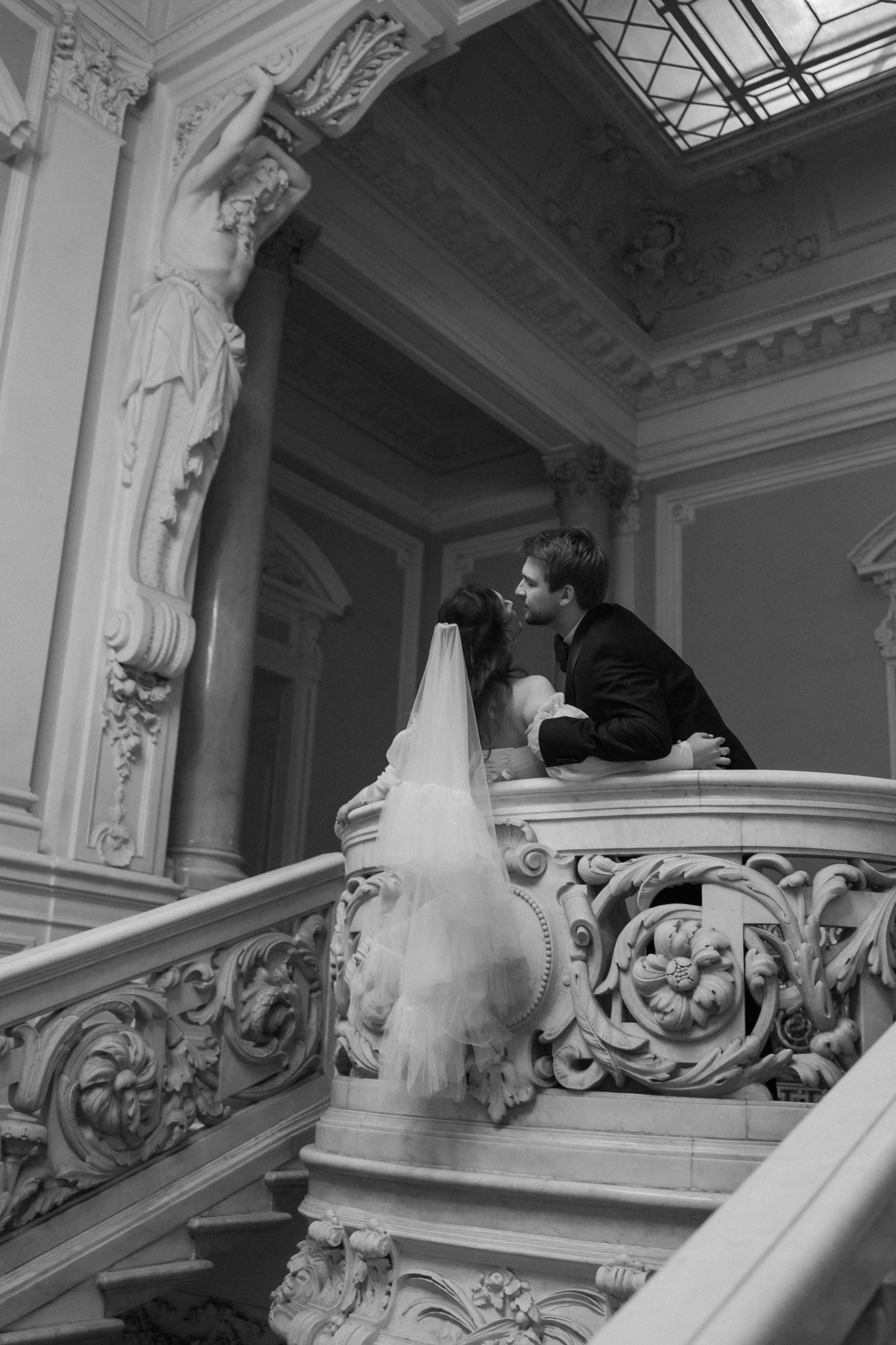 Любовь в 1-м Дворце Бракосочетания. Фотограф в Санкт-Петербурге — Лучина Екатерина