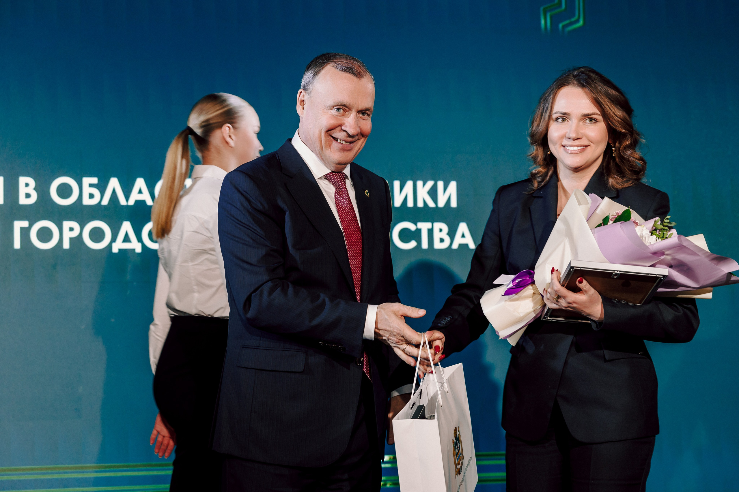 XXVI Церемония вручения премии имени В. Н. Татищева и Г. В. Де Геннина. Лёшка Варзегов — фотограф