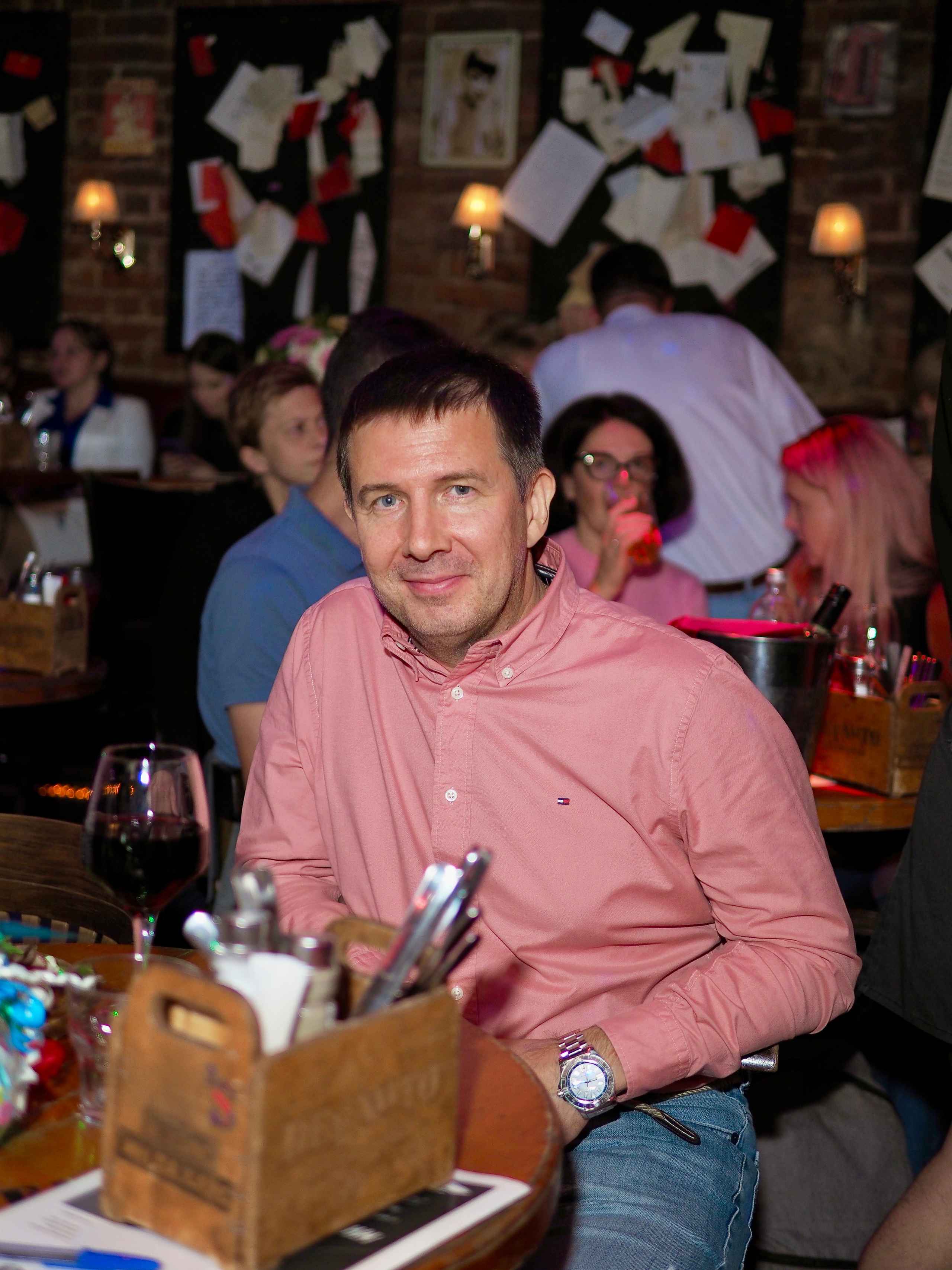 DeFaqto 01.10.2024. Московская кавер-группа BankBand