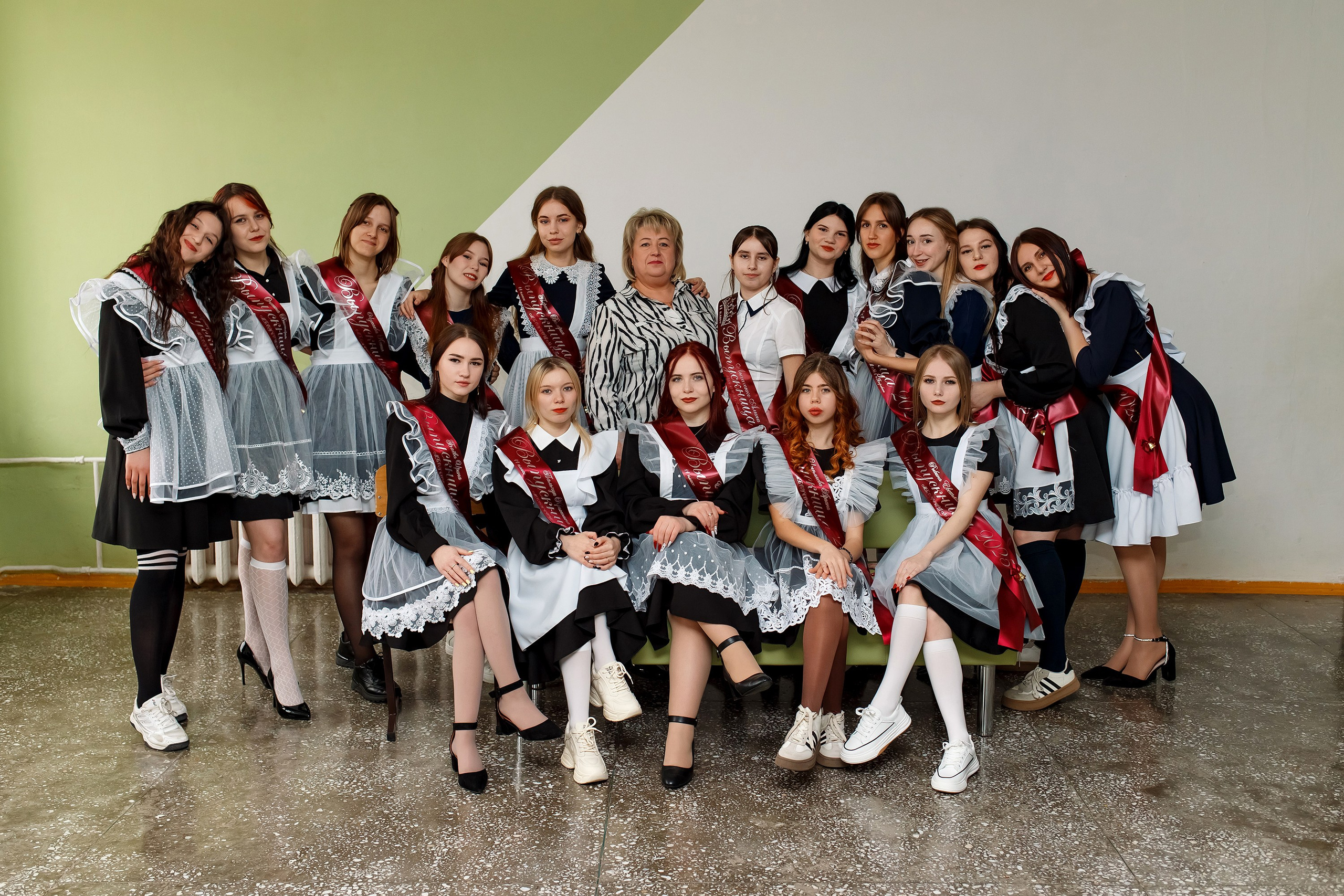 11 класс с. Барабаш. Фотограф Любовь Корниенко, Примоский край