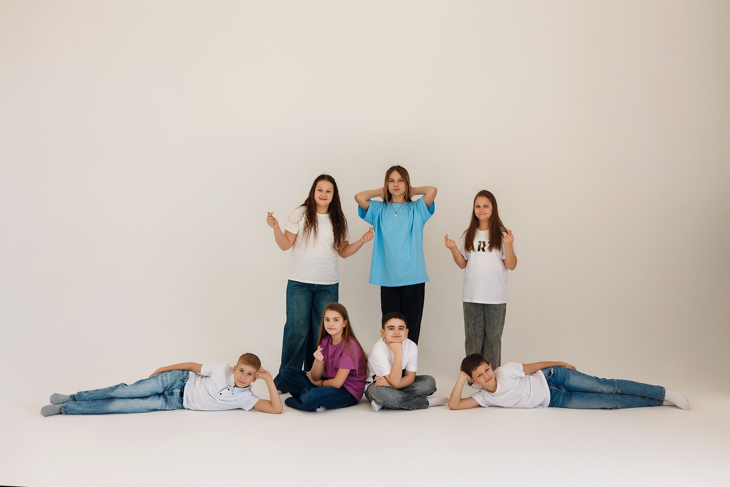 4 класс съемка в фотостудии. Фотограф Любовь Корниенко, Примоский край