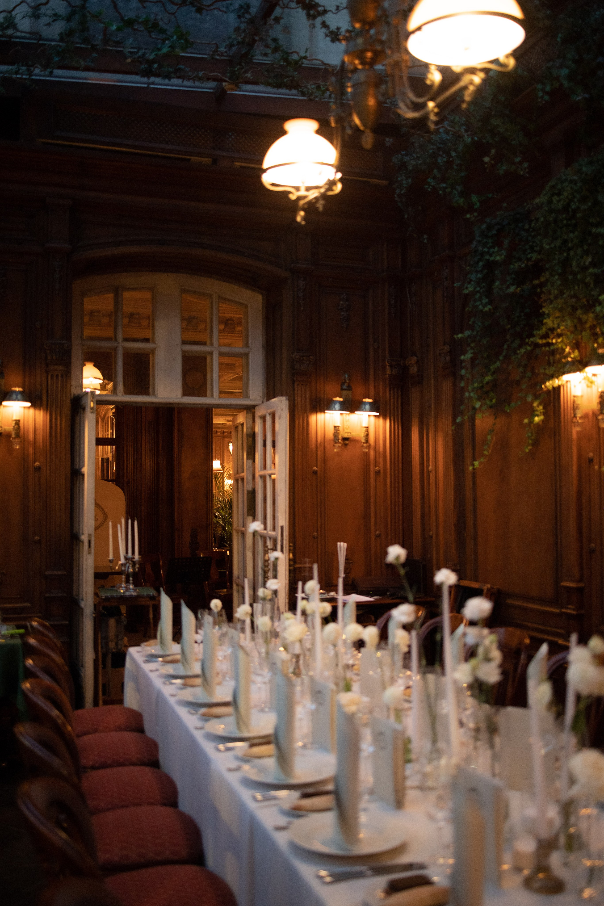 Лола & Иван. Ресторан «Пушкинъ». Оформление свадеб, декор свадеб Вера Маркова, Москва