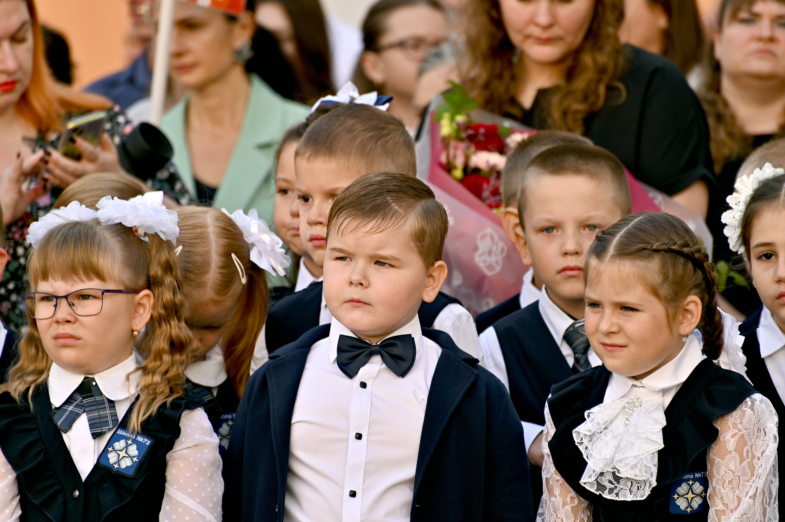 Первоклассник. ФОТОГРАФ ВАШИХ МЕРОПРИЯТИЙ РЯЗАНЬ СЕРГЕЙ КЛЮЕВ Концертная фотография близка к репортажу и портретной съемке