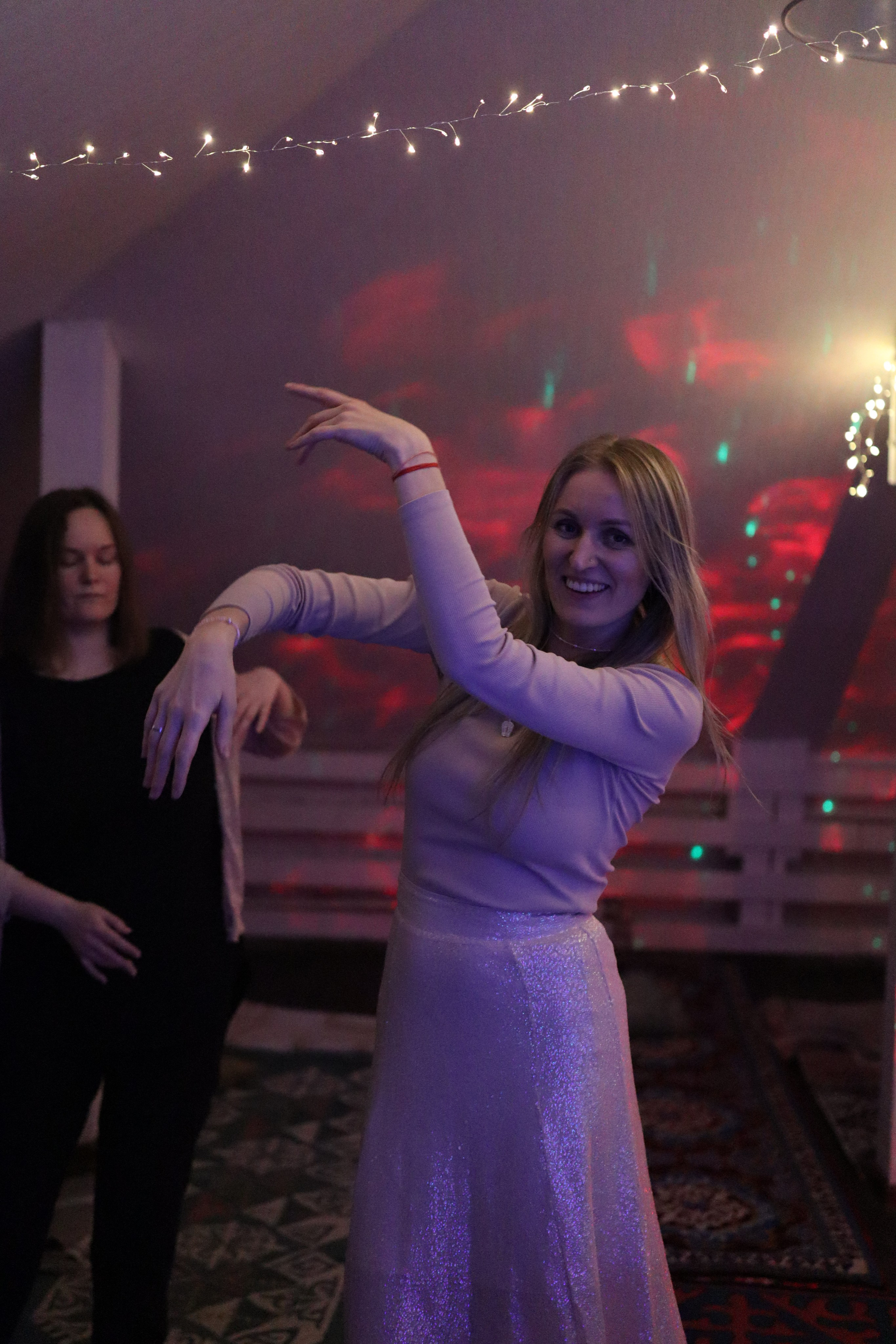 Bhakti Mantra. Photo Ninja