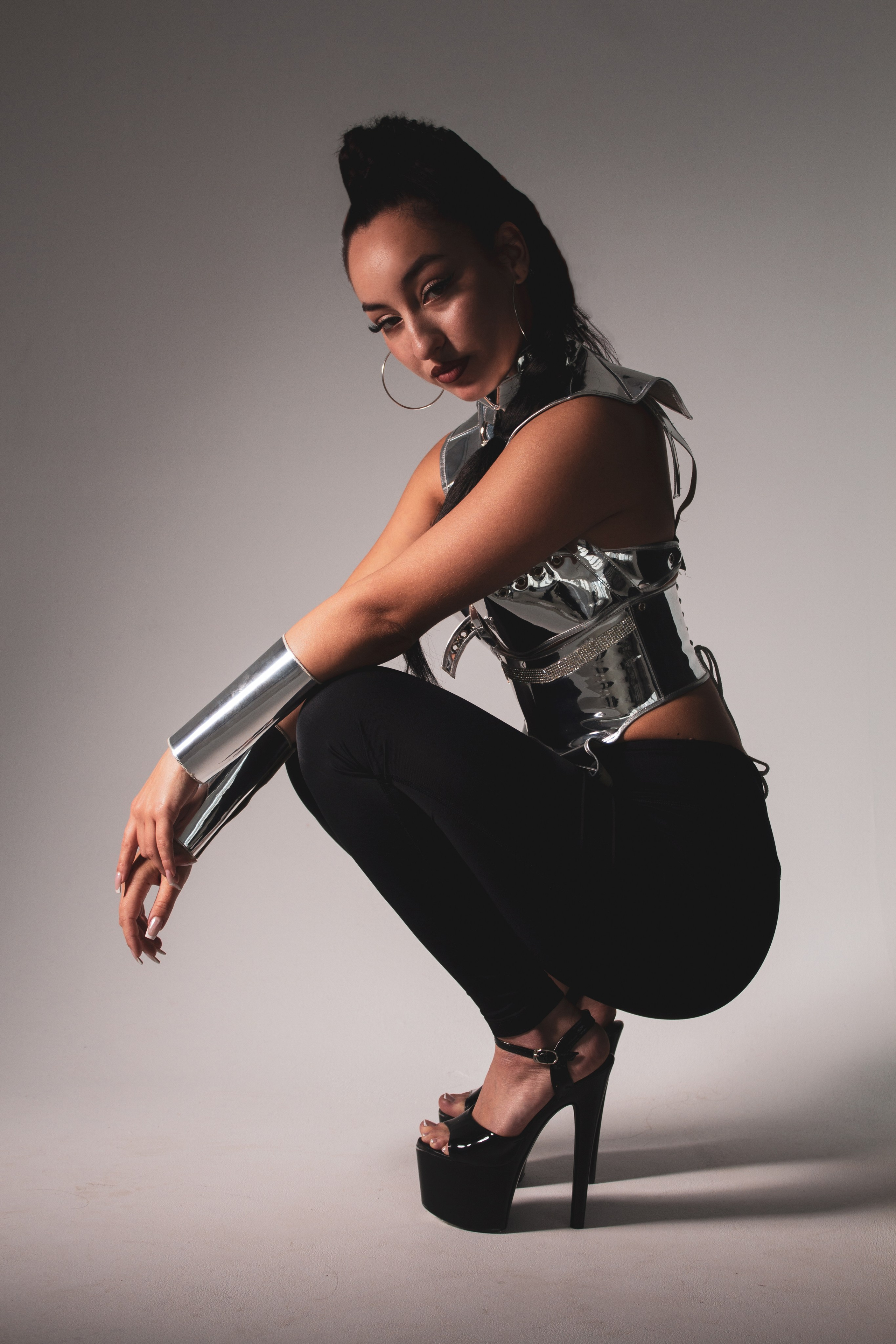 Портретная съемка — Анастасия. Портретный фотограф в Орле. Готовые фото за 3 дня! Помощь в позировании. Советы по организации