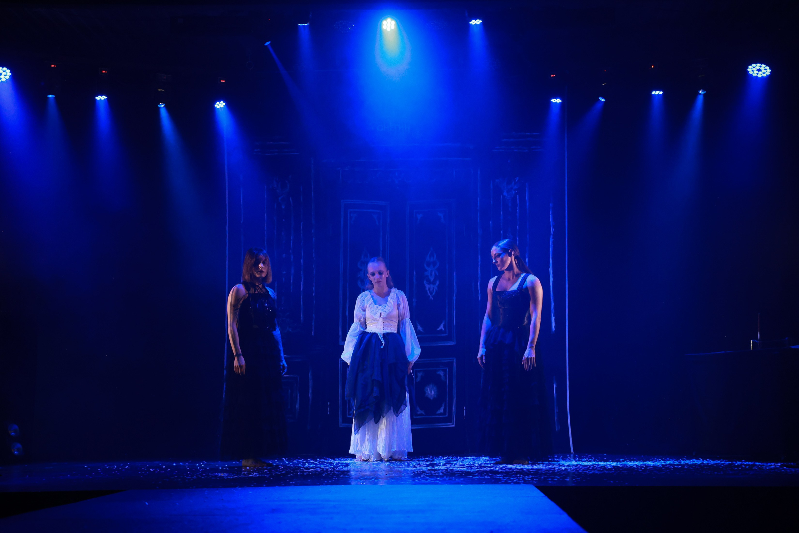 Пластический спектакль Онегин _ IVEX. Фотограф Юлия Мальцева