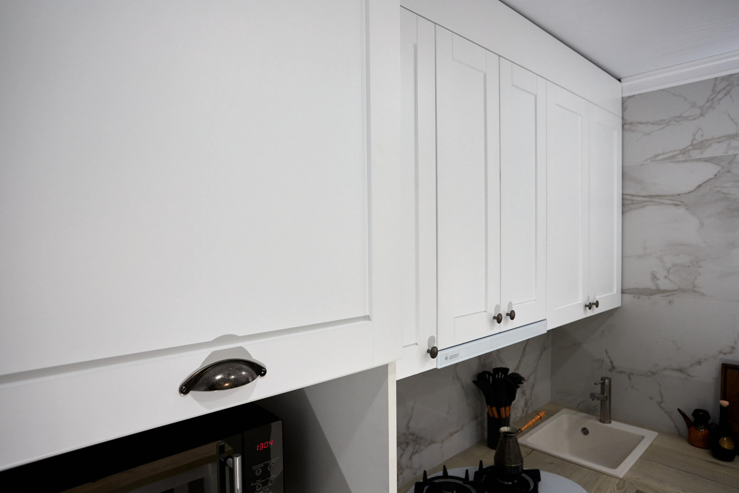 Светлая практичная кухня. Мебель под заказ. Дрогичин