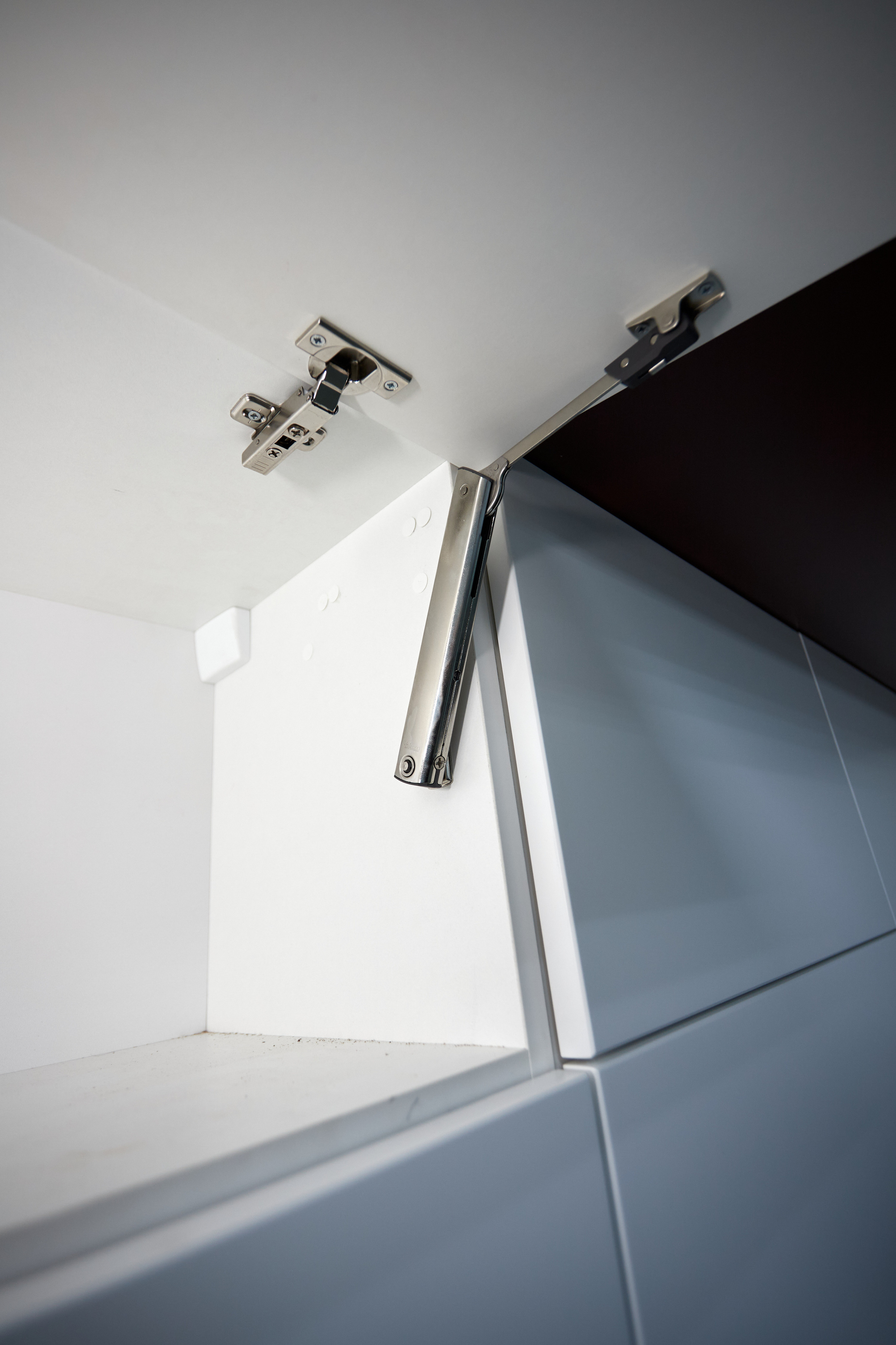 Вино. Мебель под заказ. Дрогичин