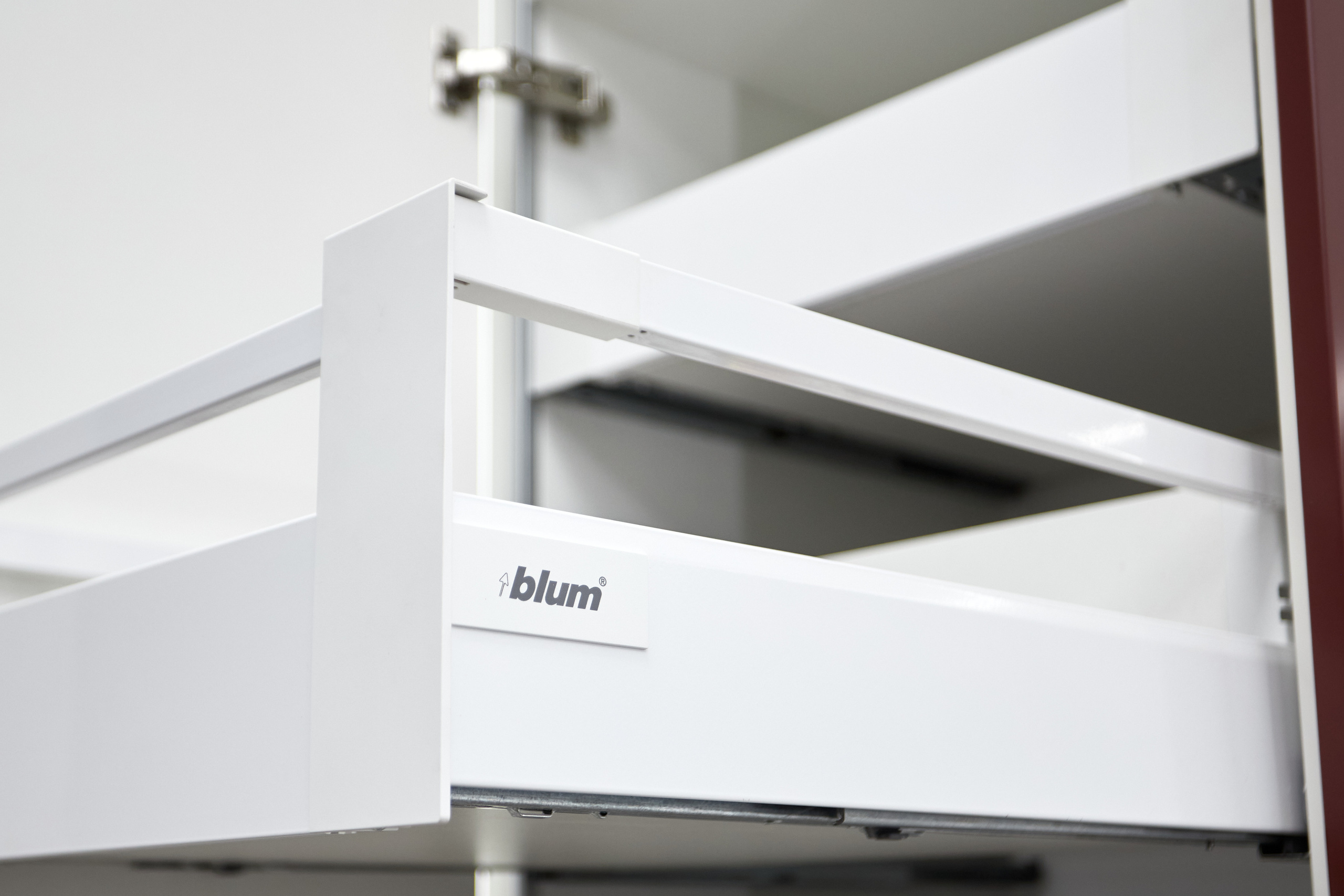 Вино. Мебель под заказ. Дрогичин