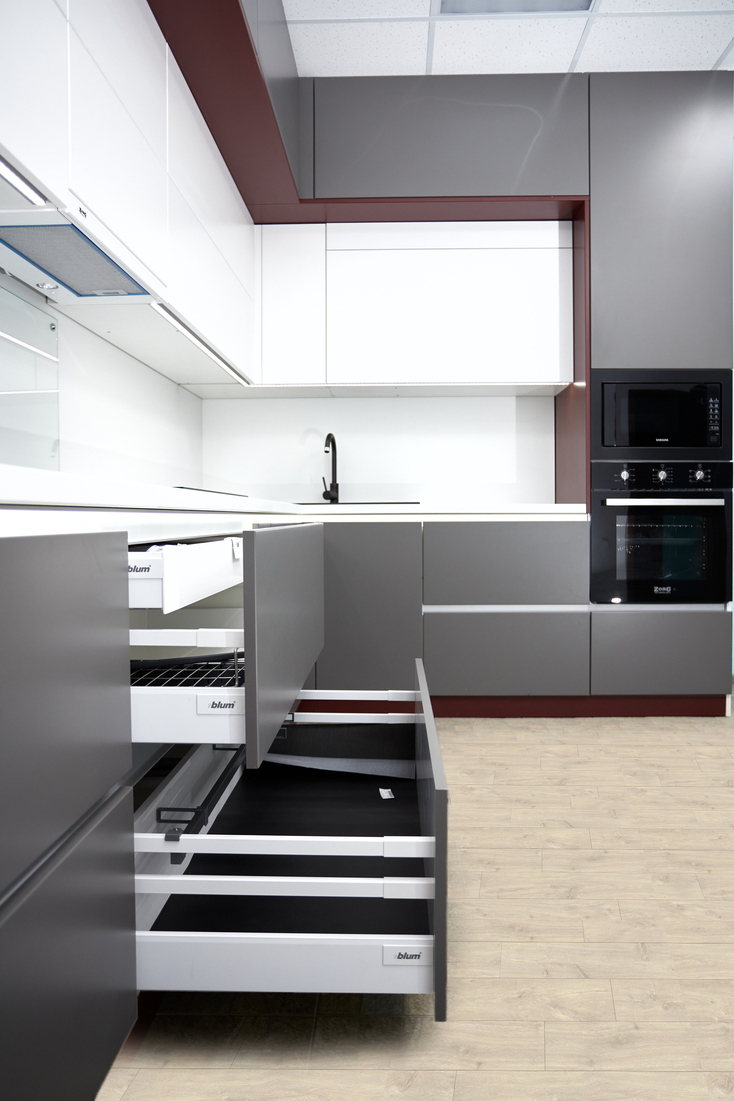 Вино. Мебель под заказ. Дрогичин