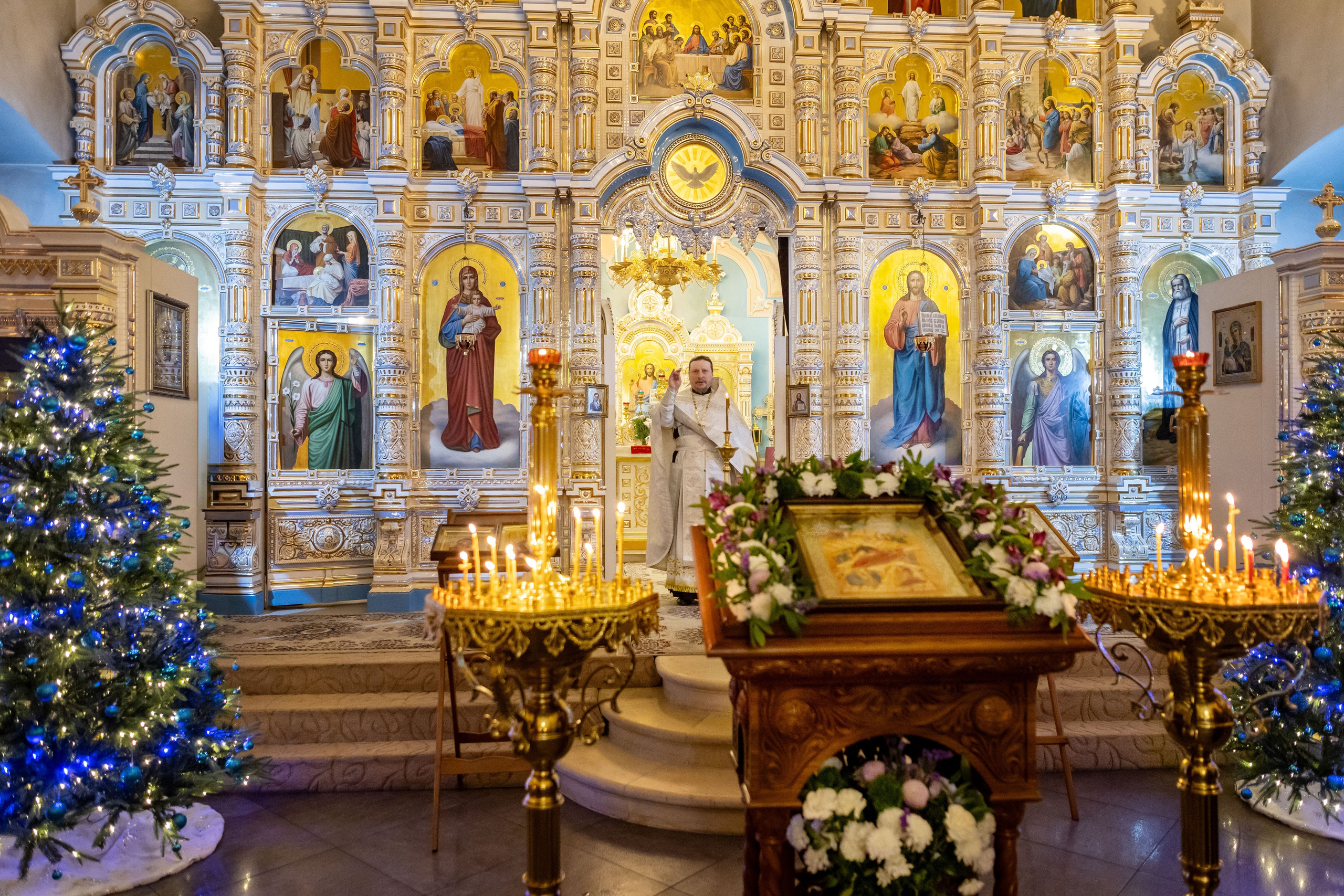 Рождество Владимирский храм с Красное. Семейный и детский фотограф Анна Петракова