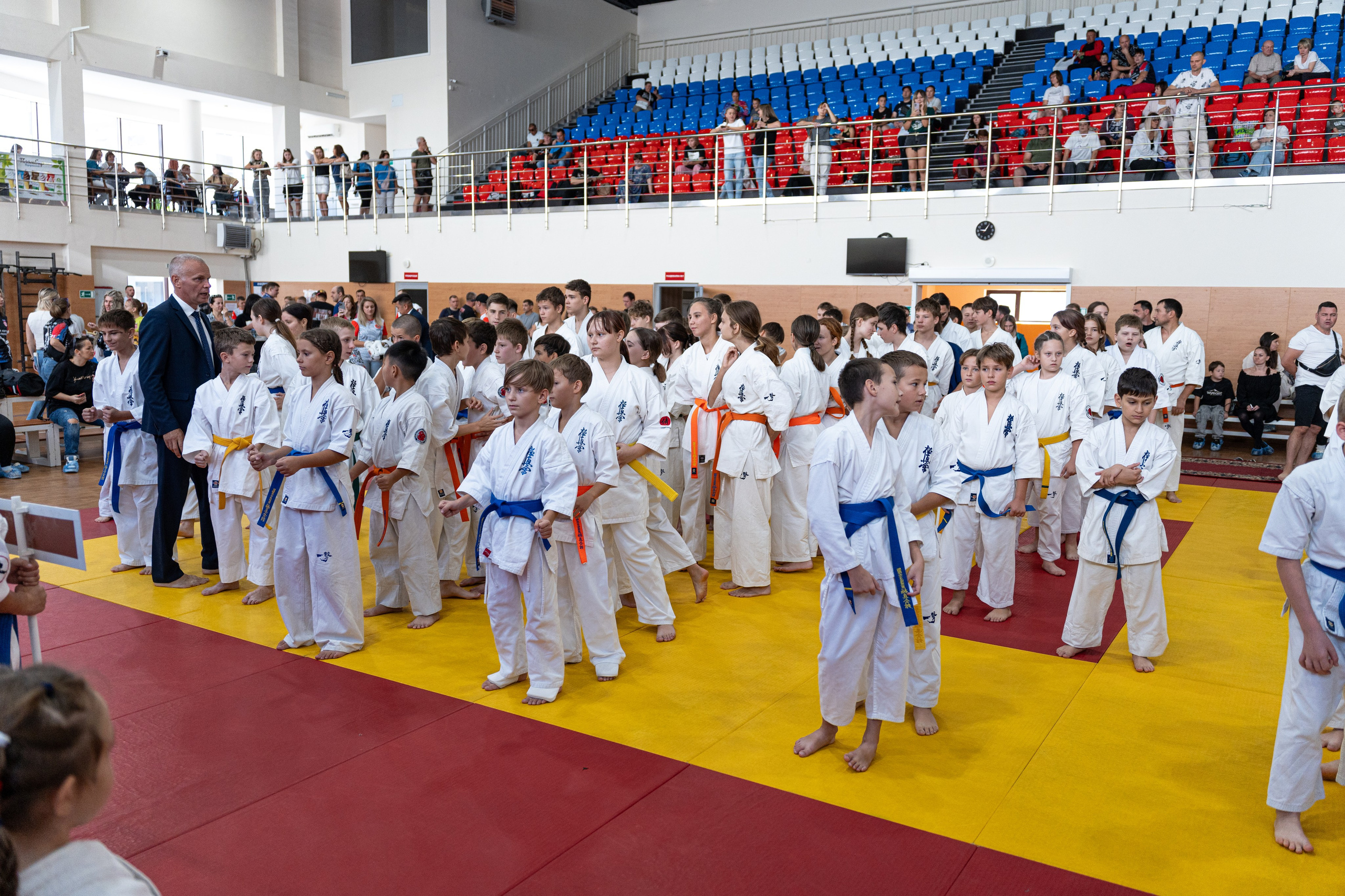 Репортажная съемка соревнований по каратэ. Профессиональный фотограф Геленджик, Новоросийск Виктория Цейс