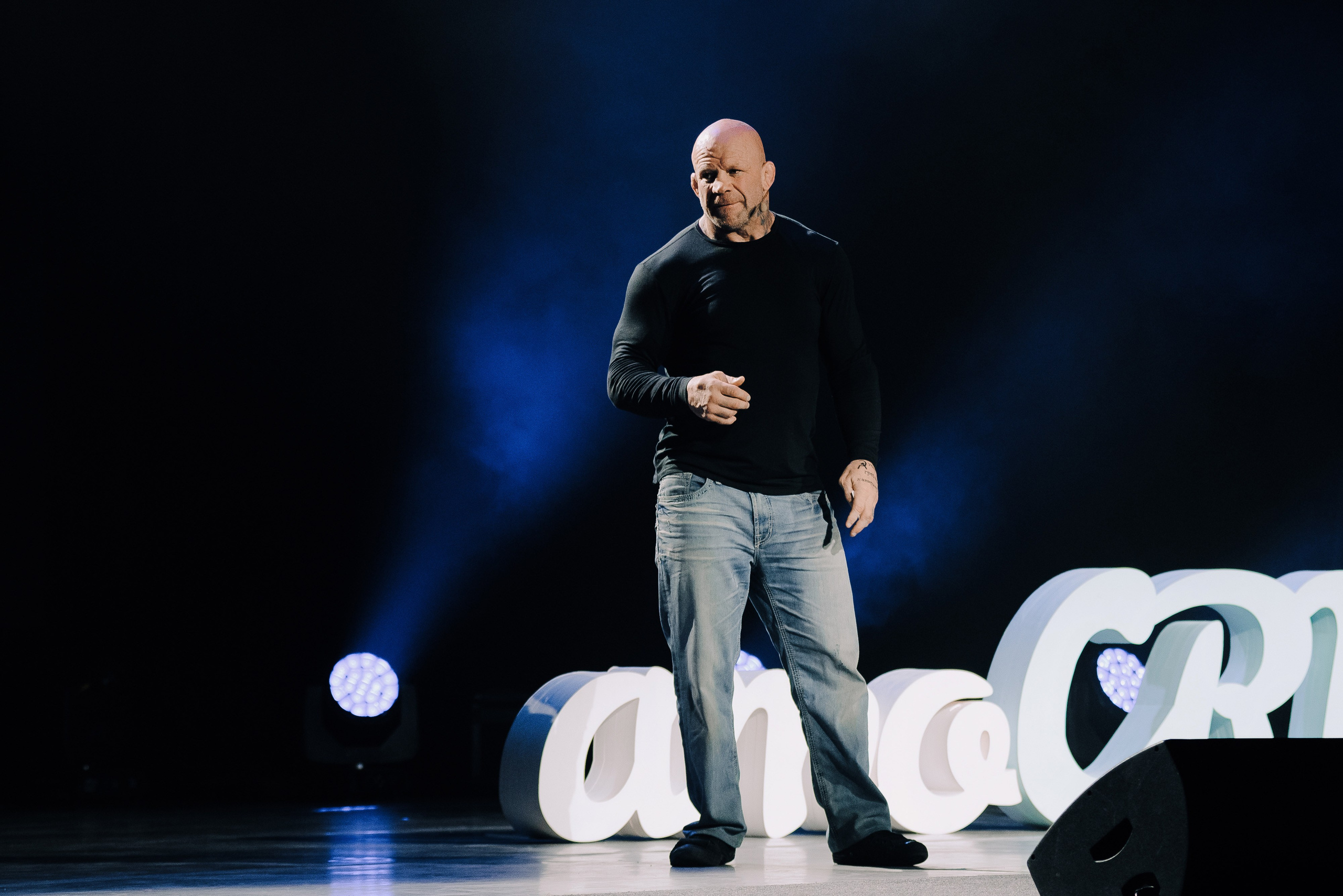 КОНФЕРЕНЦИЯ AMO CRM SIPUNI. Репортажный фотограф Зуев Роман г. Челябинск