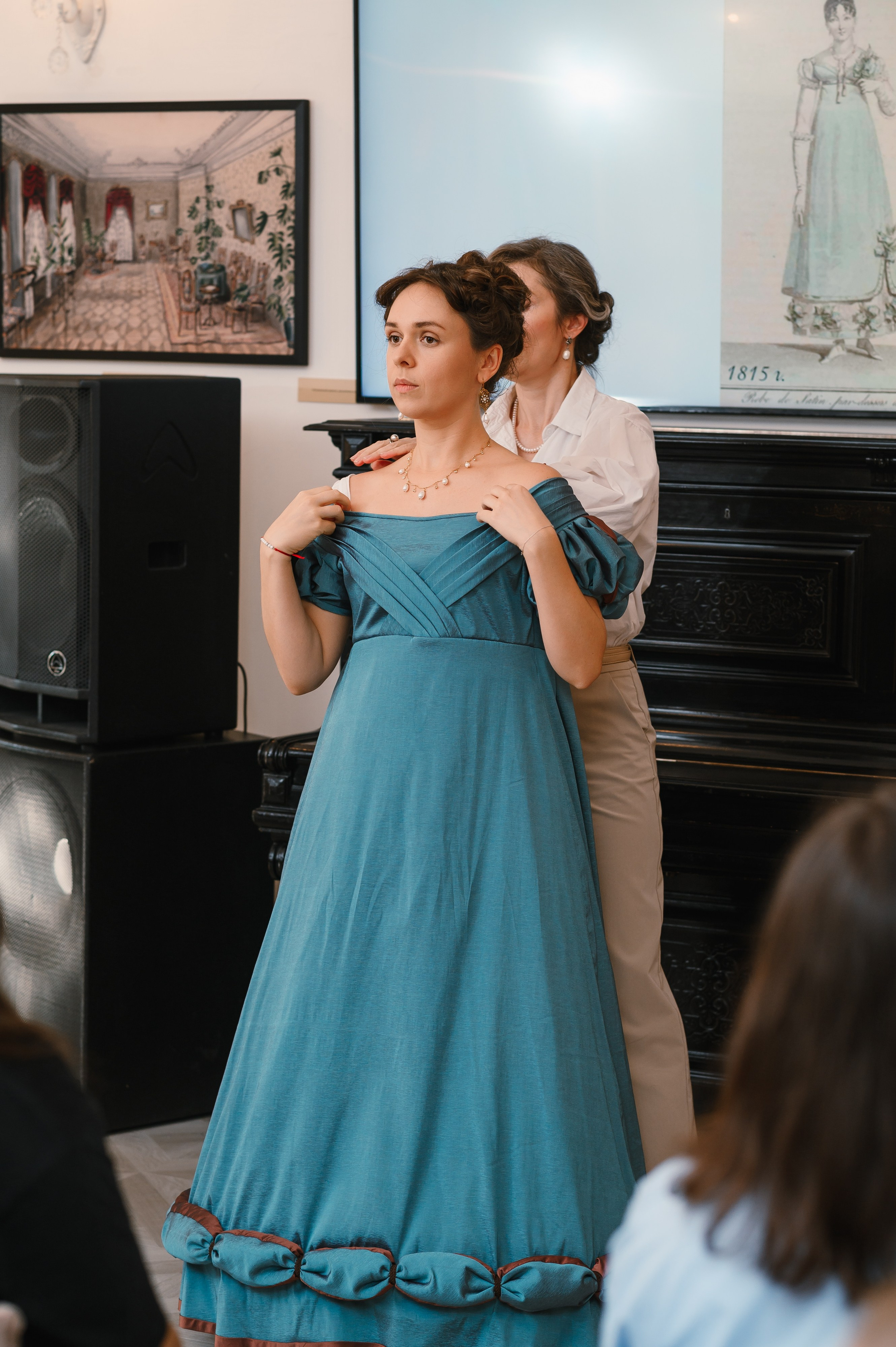 «Евгений Онегин»: лекция в особняке. Wedding and family photographer USA