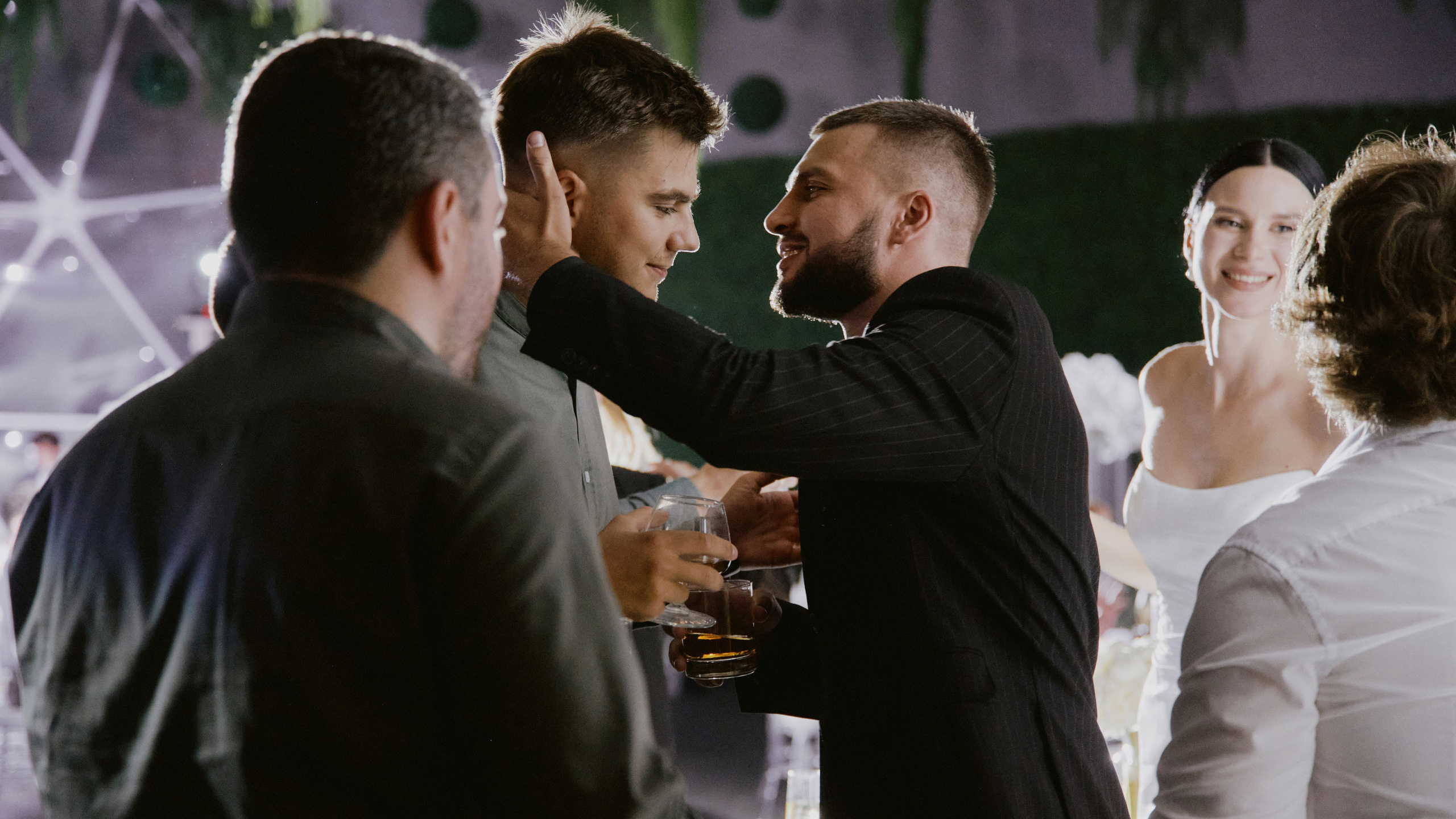 Она похожа на Меган Фокс. Свадебный фотограф в Ростовe-на-Дону Анастасия Прутова