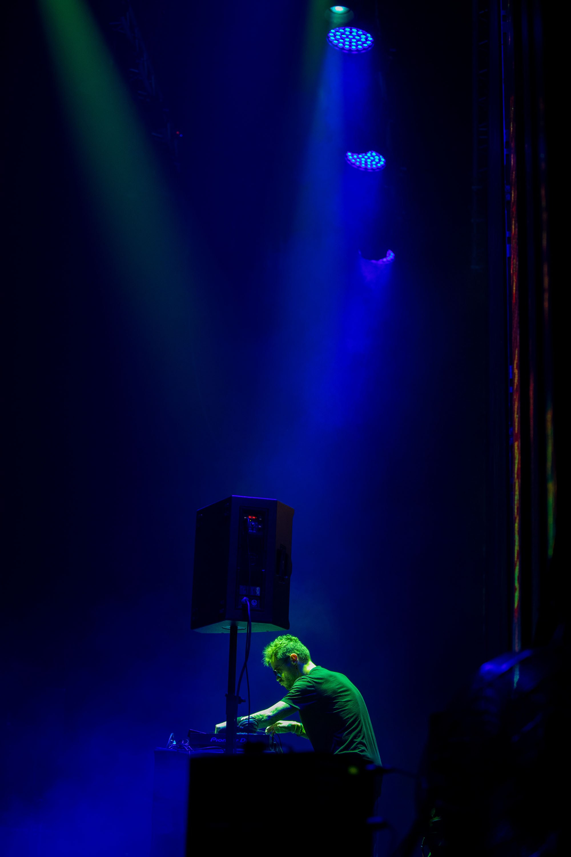 Дискотека 90-х. Репортажный фотограф во Владивостоке