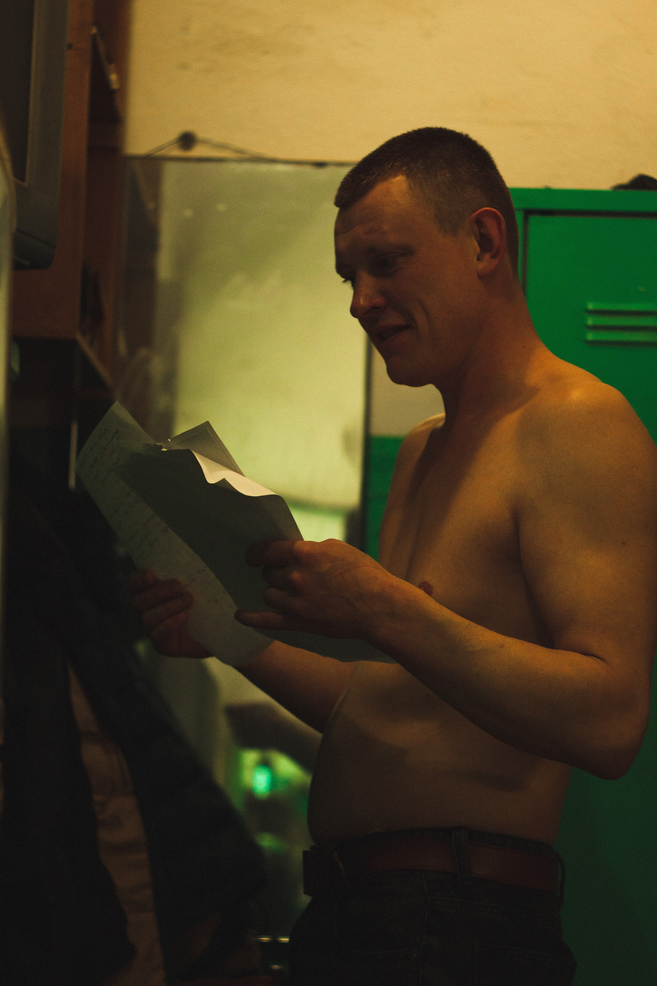 База. Den Mirov — Фотограф, Музыкант