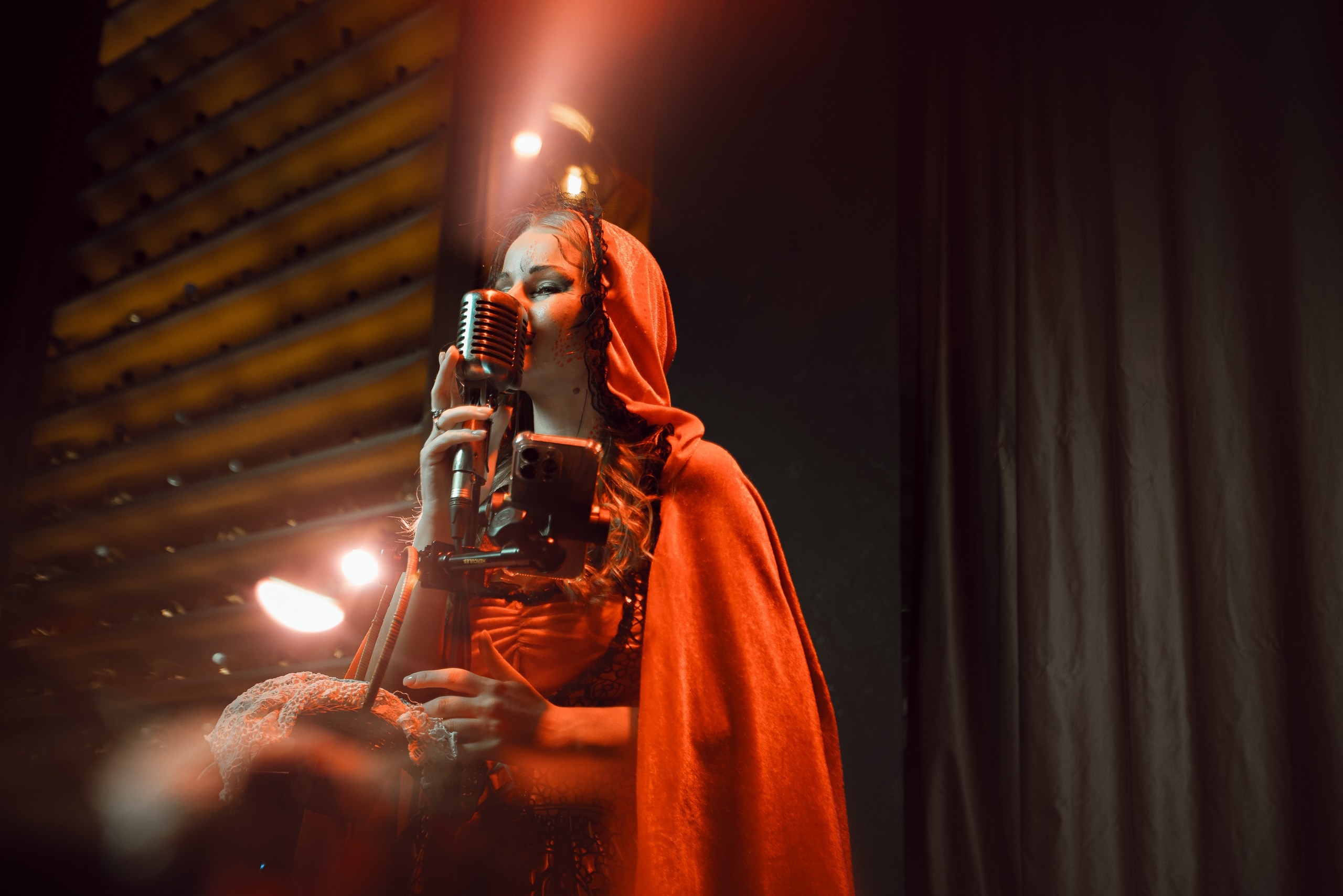 Репортаж. Tony Mikhailov