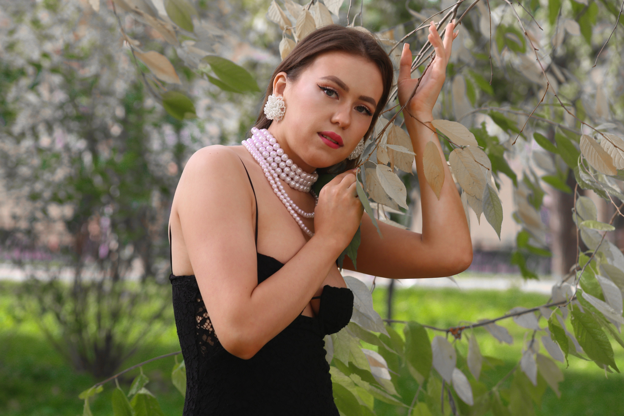 Кристина на прогулке. Фотограф Пермь. Фотосессия в фотостудии Перми и на свежем воздухе