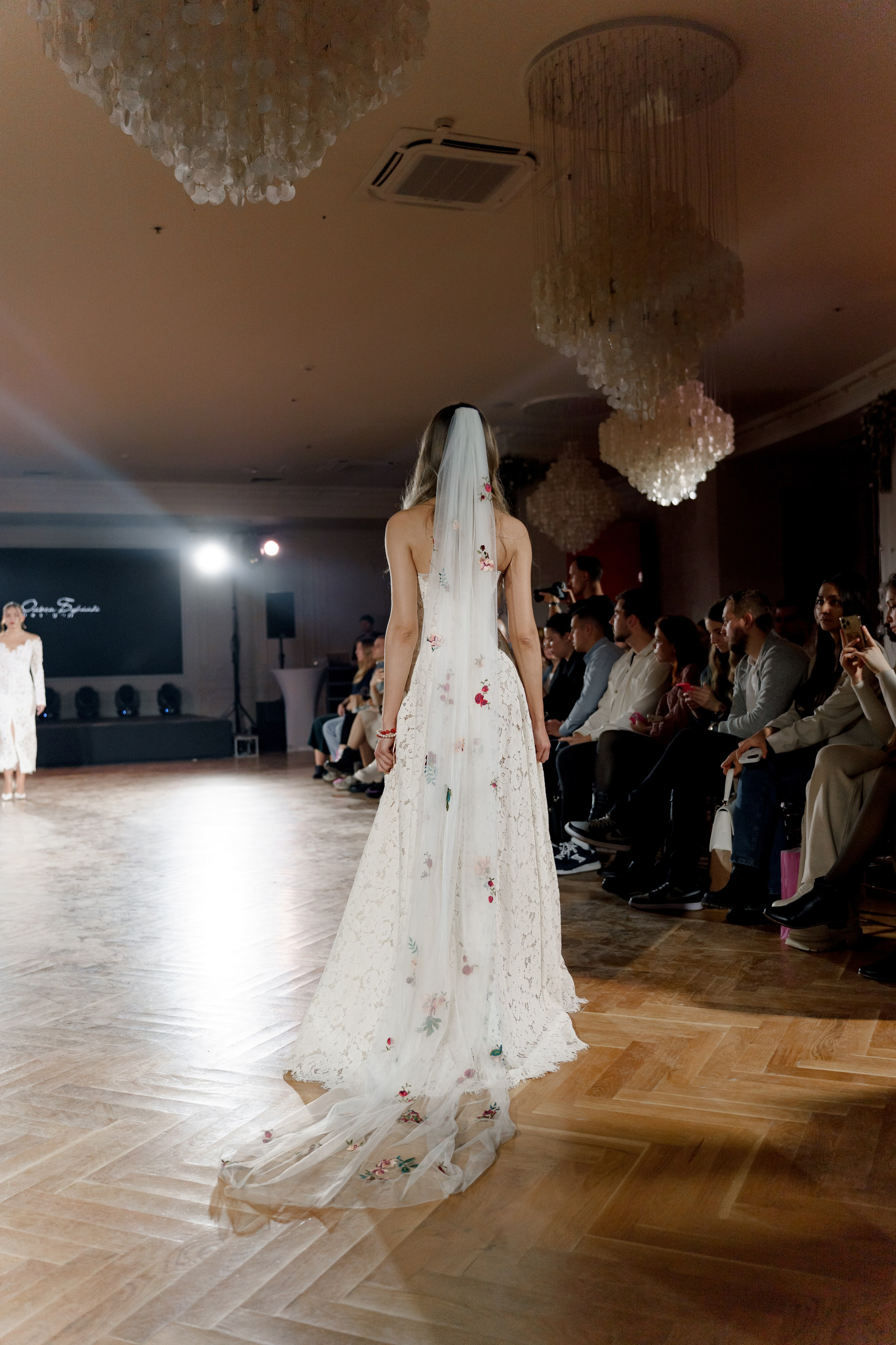 Выставка свадебных специалистов «Свадьба на 1000%». Свадебный фотограф в Санкт-Петербурге