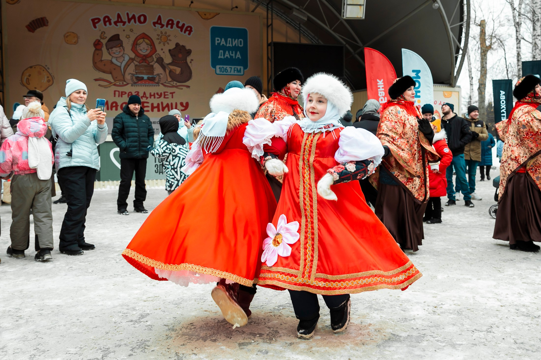Масленица в берёзовой роще. Фотограф в Новосибирске Сергей Белов