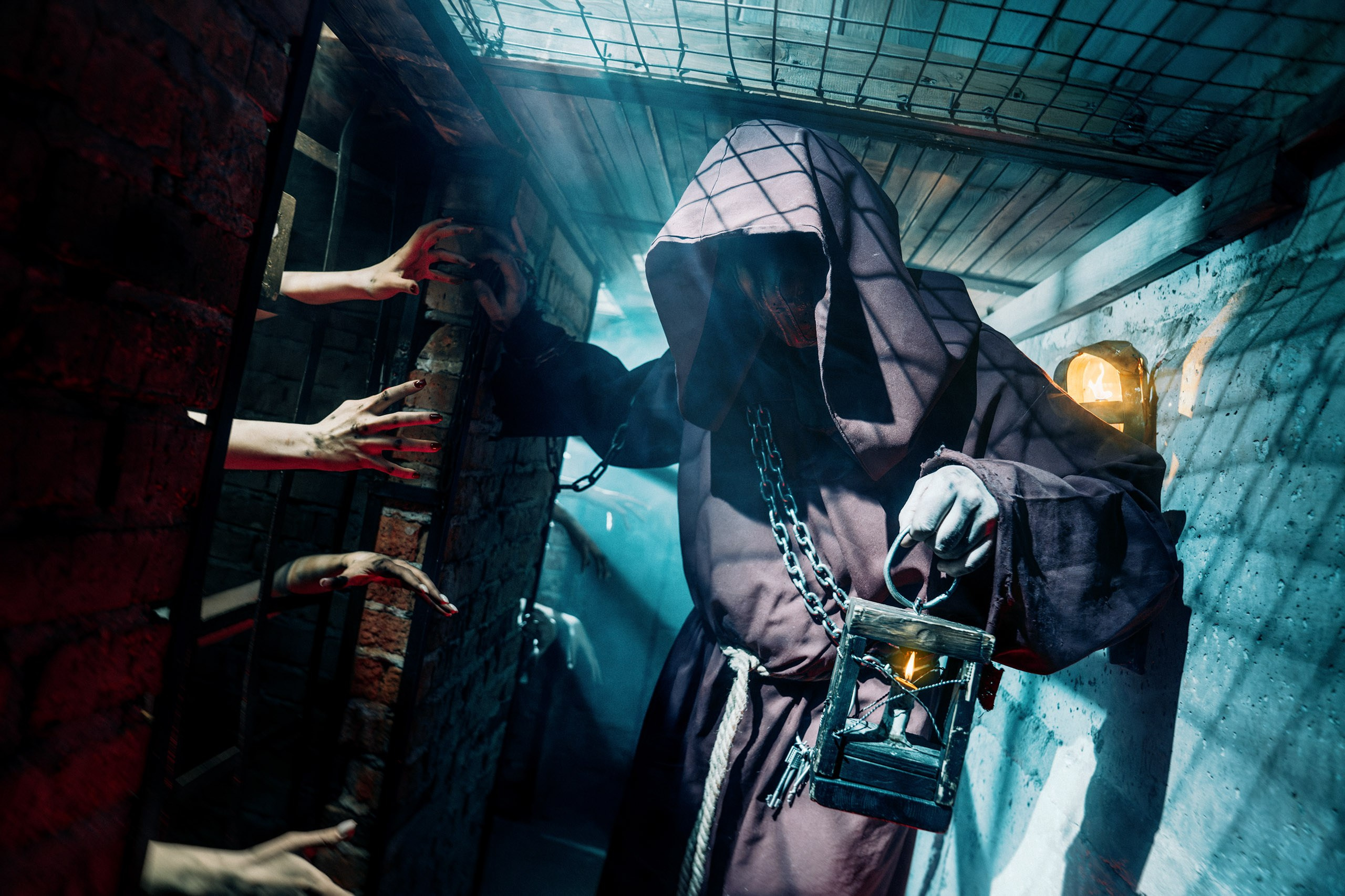 Фотосъёмка для хоррор и экшен квеста. Рекламный фотограф в Москве Алексей Тверяков