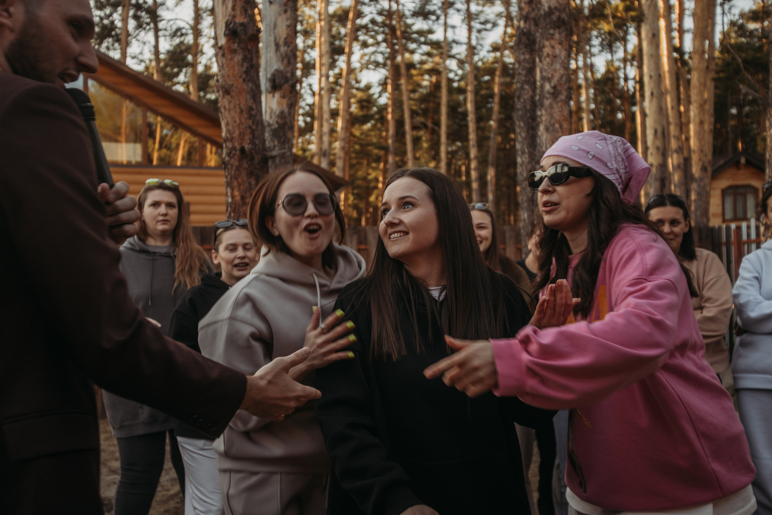 Корпоратив Muza_Arts. Венера Гайн. Репортажный фотограф  Тюмень. Обучение фотографии с 0