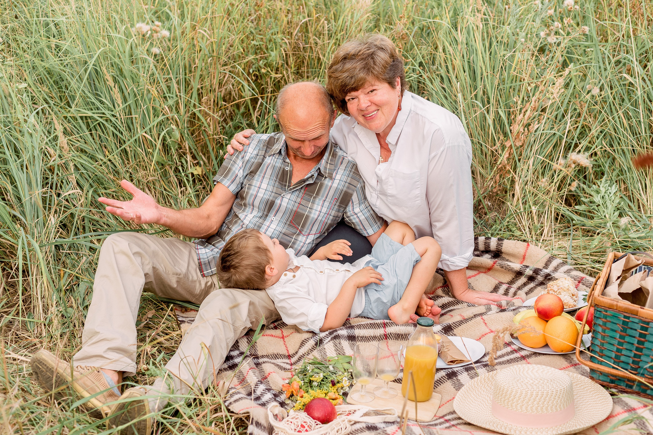 В поле. Фотограф Юлия Попова