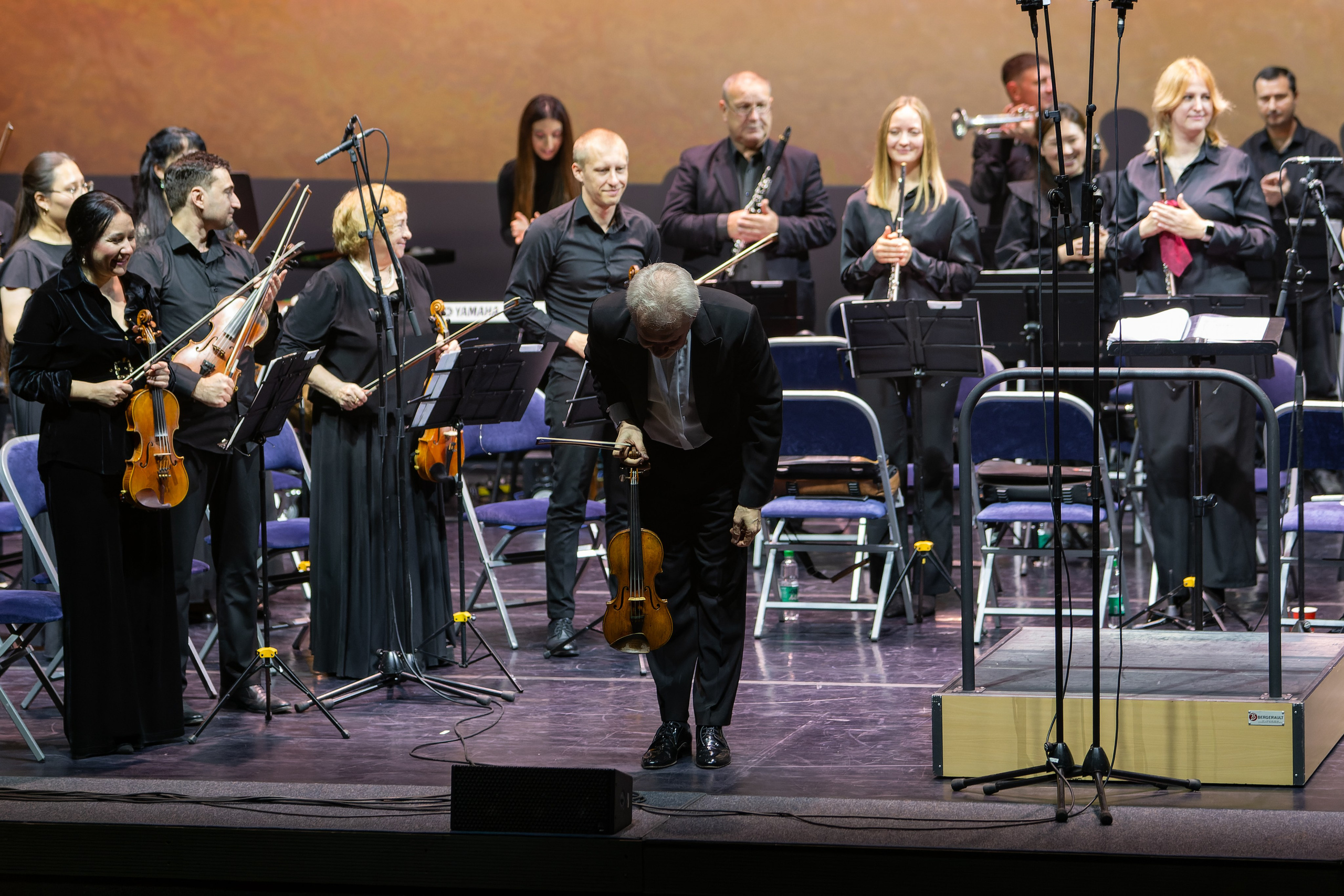 Концерт Южно-Сахалинского симфонического оркестра. Кутузов Евгений Фотограф в Южно-Сахалинске