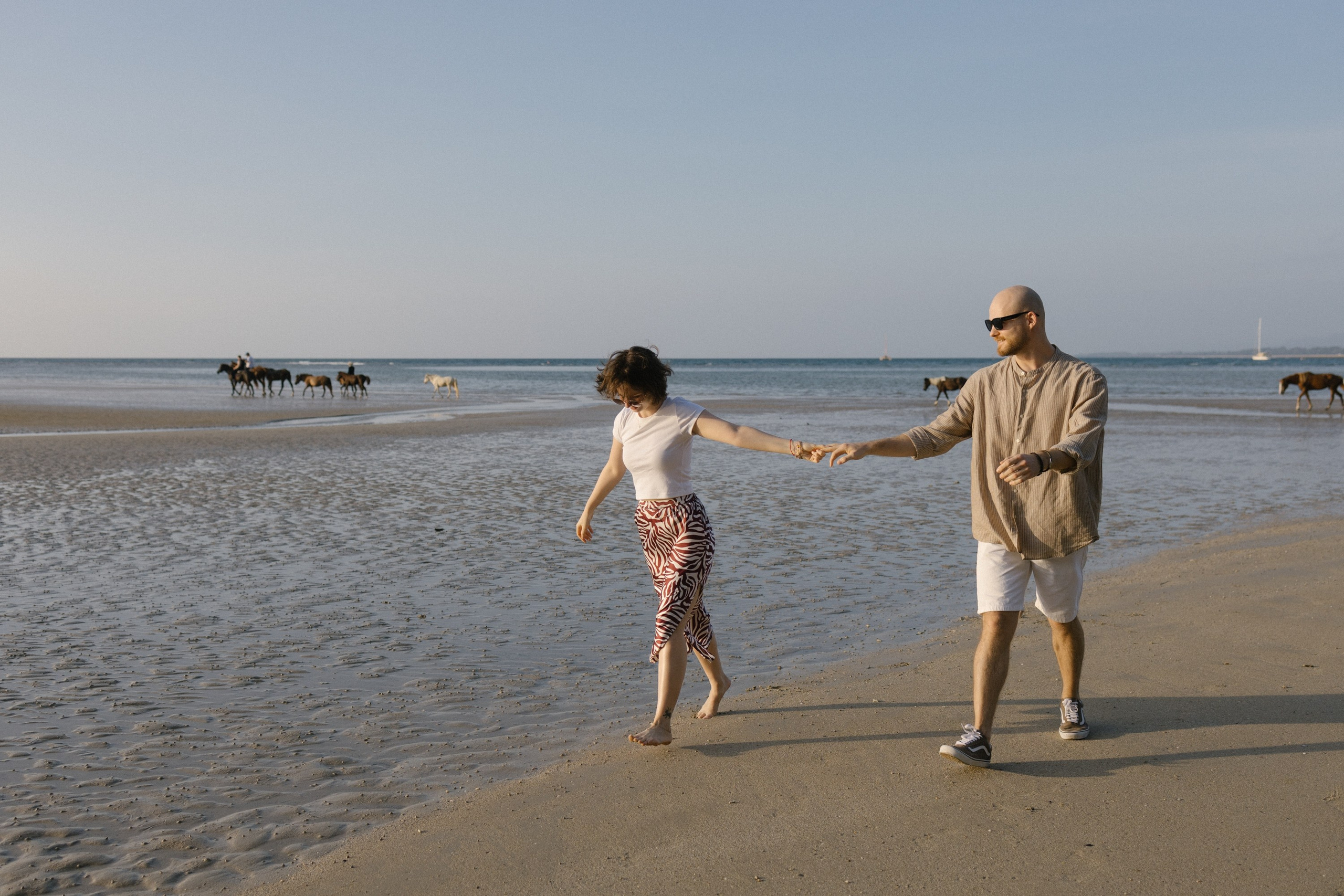 Family photoshoot in Phuket, Thailand. Fedor Lemeshko — Destination Wedding and Family Lifestyle photographer