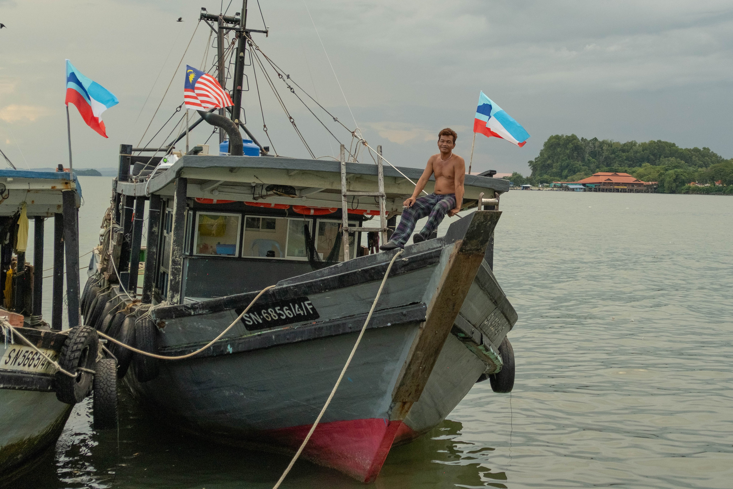 Остров Борнео, город Сандакан. Рыбацкая деревня и дорога к ней. Фотографии из путешествий