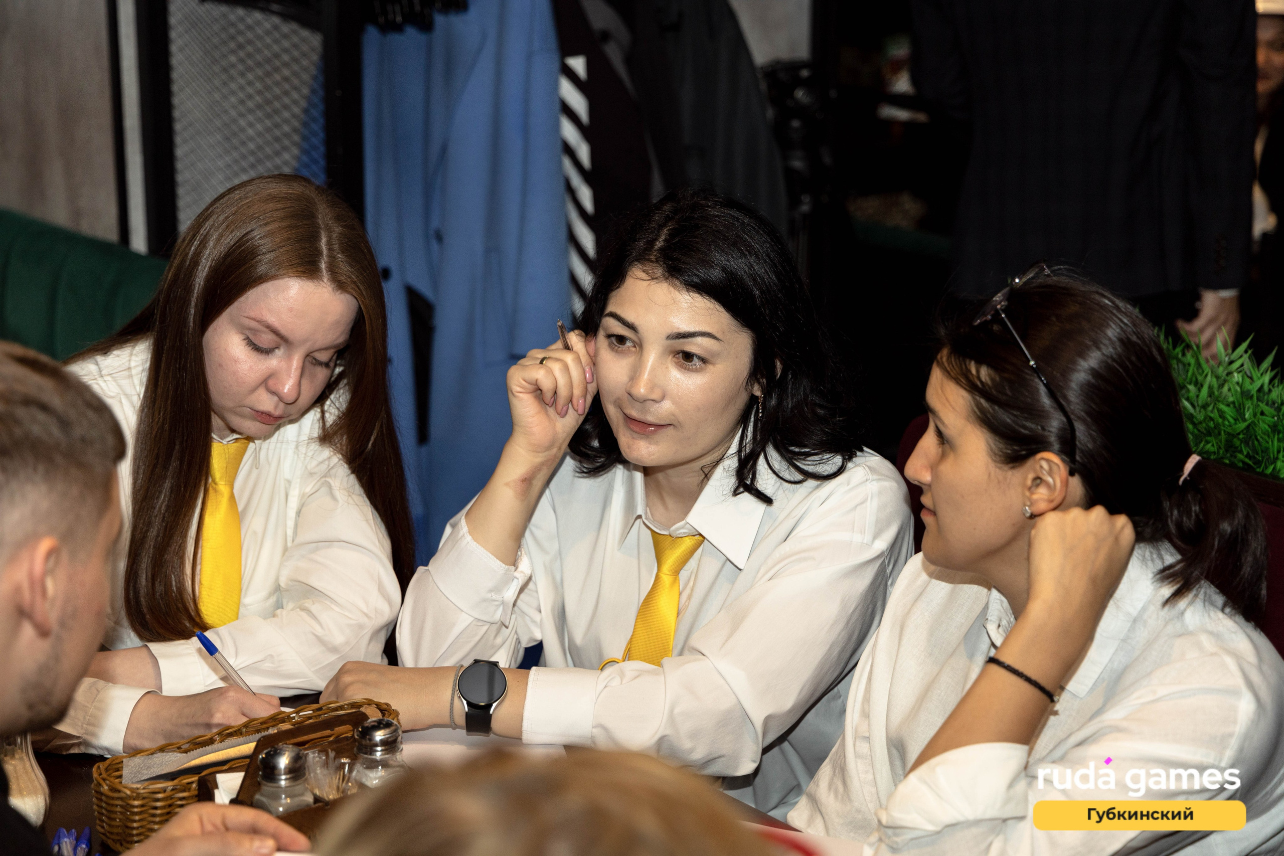 23 сентября. Фотограф в Губкинском | Александра Артамонова