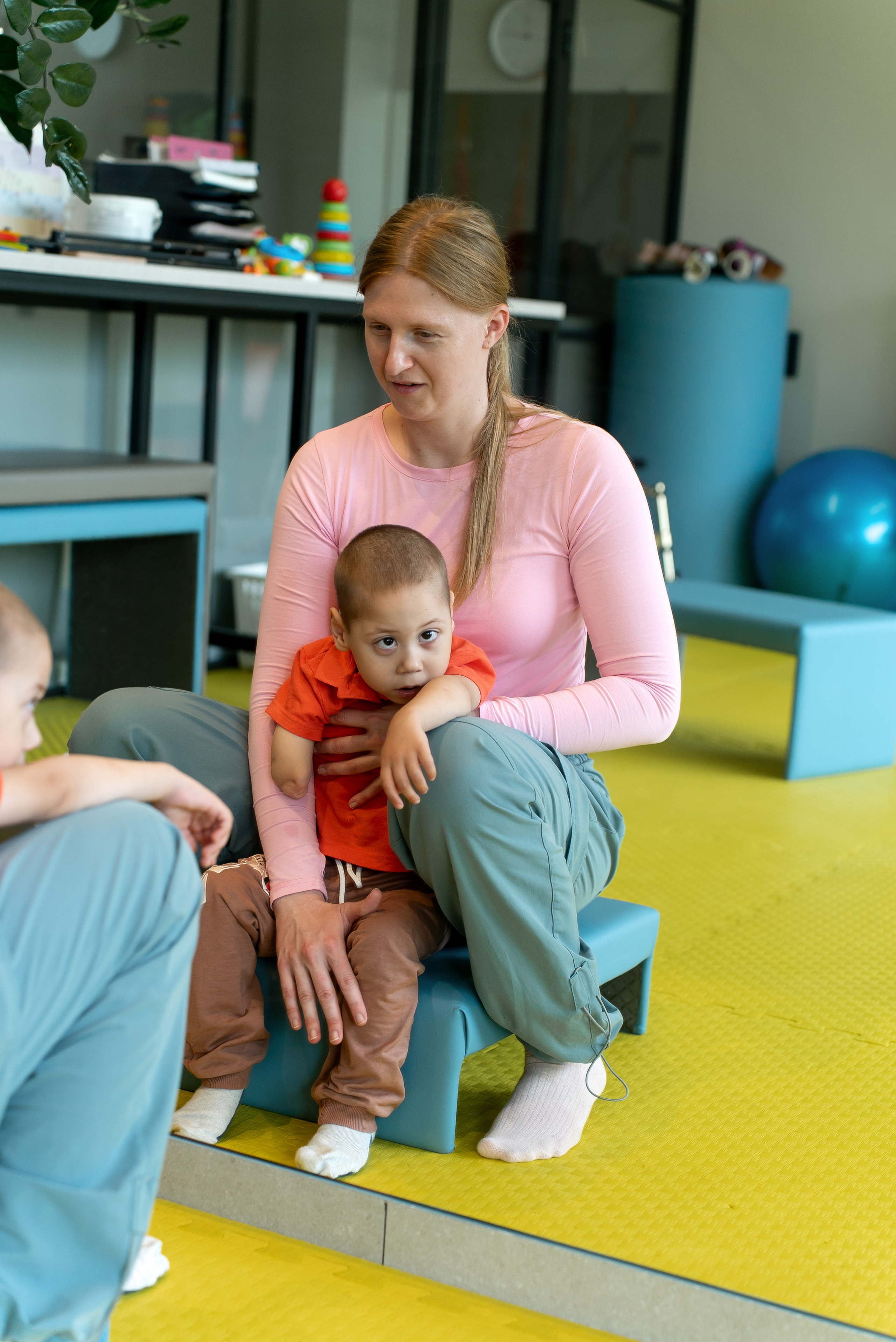 Детский реабилитационный центр. Pomanovskaya.ru / женский фотограф