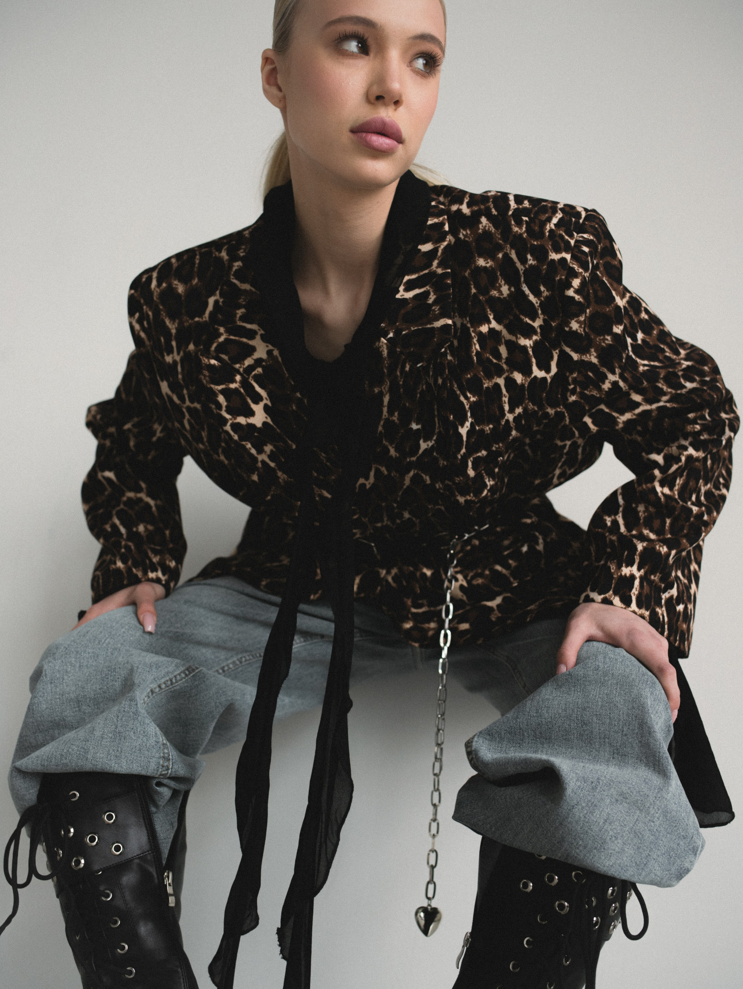 Модельная школа Khanova. Фотограф в Москве и Сургуте Алла Лесовая. Снимаю каталог для брендов и индивидуальные портреты для людей