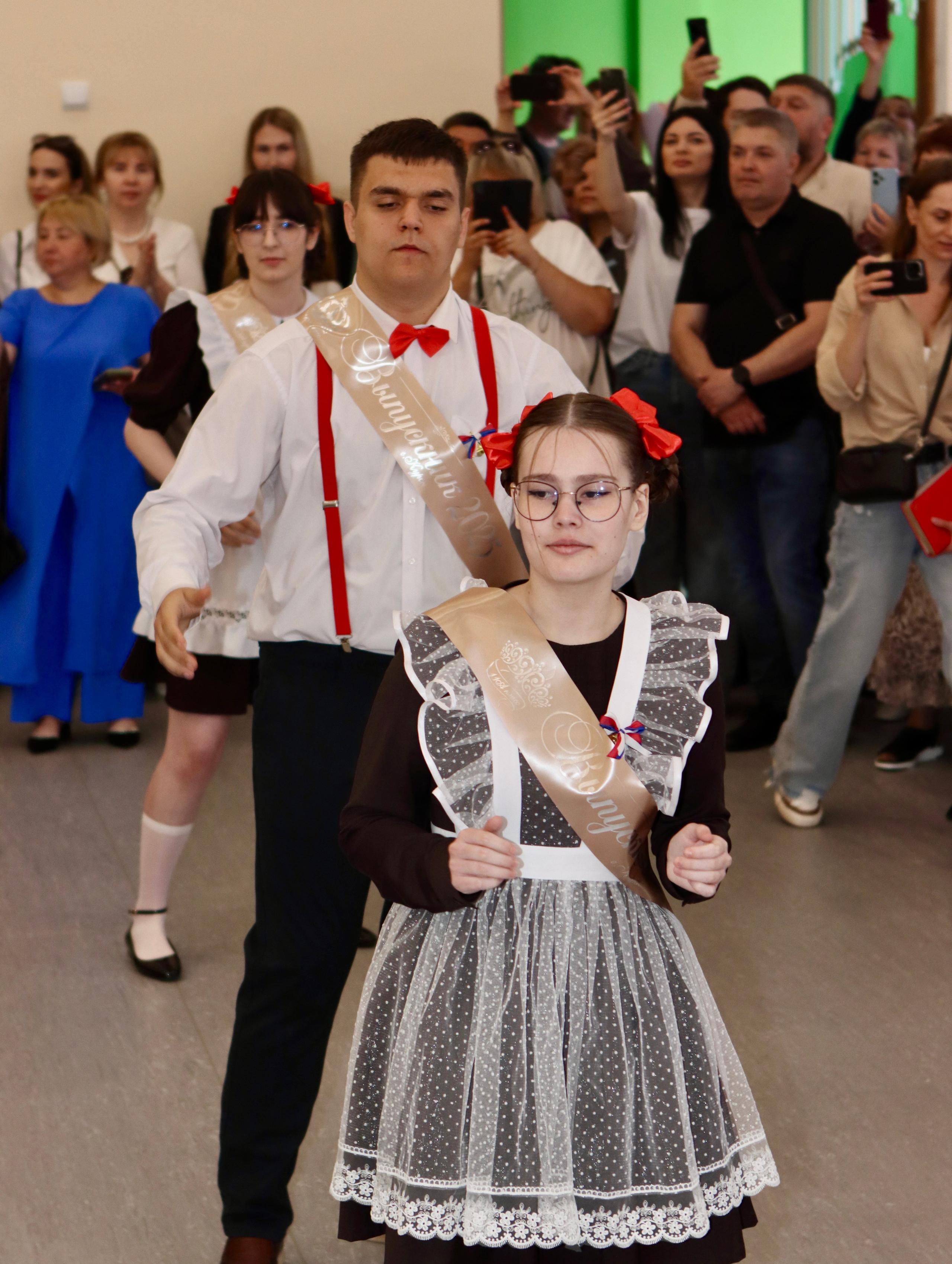 Школьный выпускной. Фотограф в Курске Смирнов Евгений