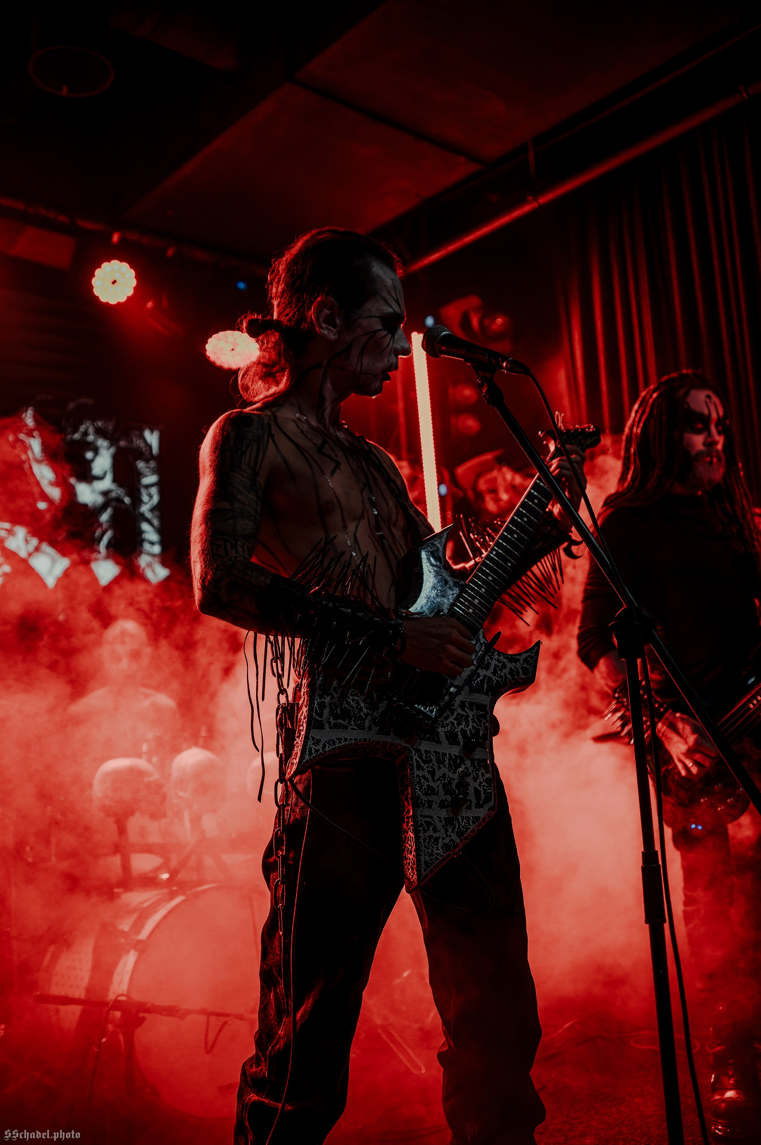 Frostlagte Måne 30.08.25. We will make everything metal!
