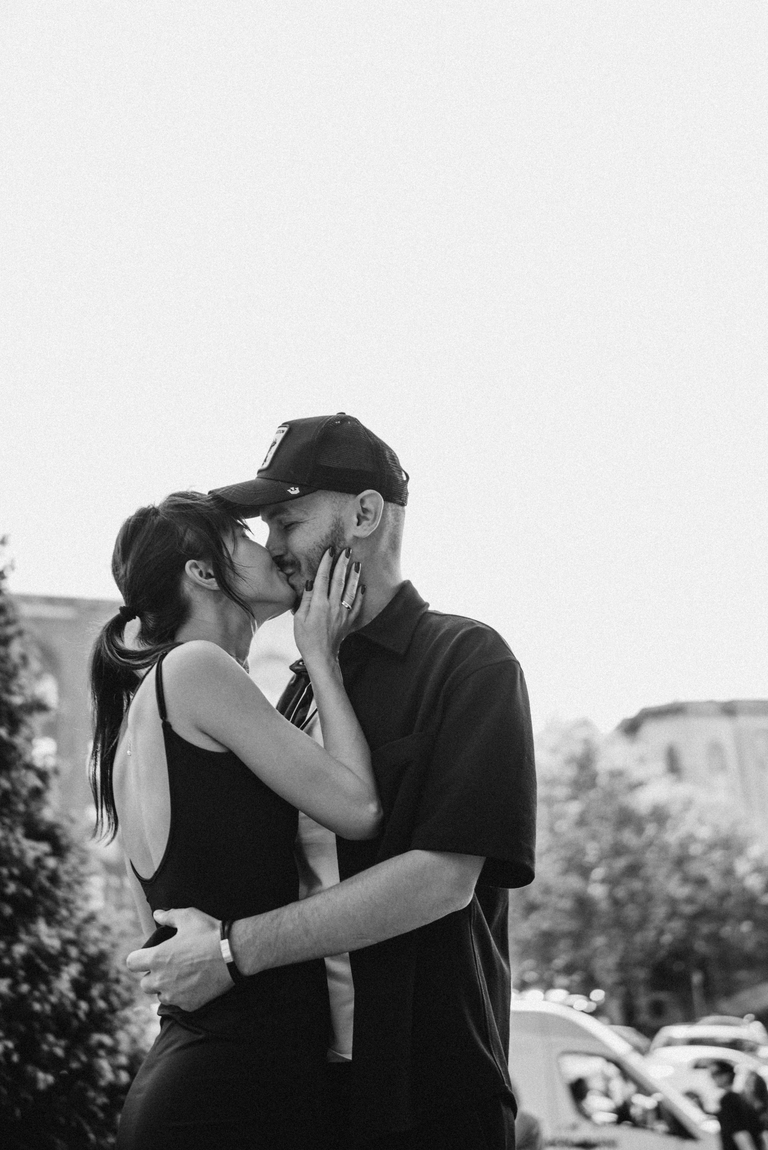 Свадебная фотопрогулка по городу Тбилиси. Портретный и свадебный фотограф в Тбилиси • xeniqo