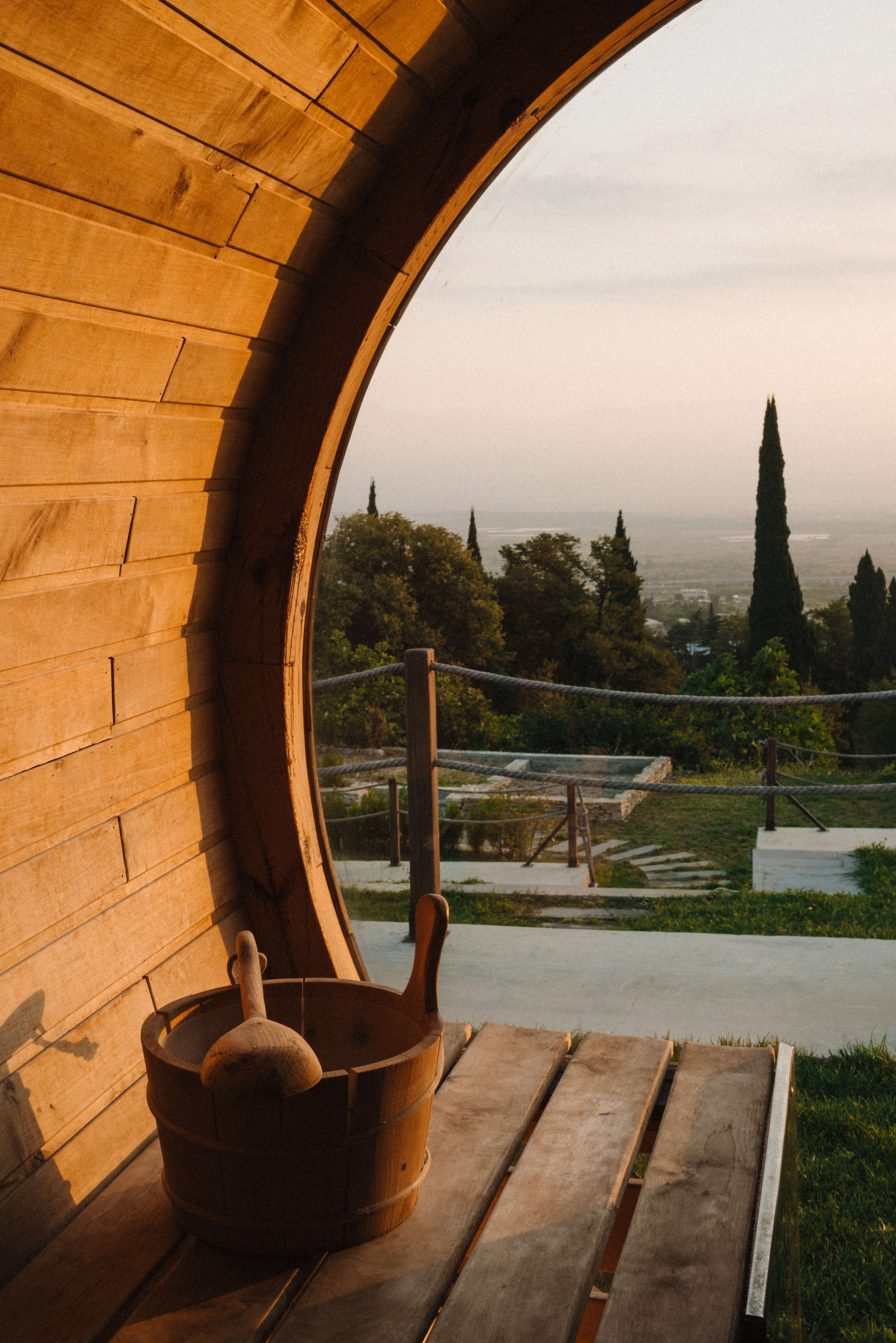 Съемка отеля Horizons. Портретный и свадебный фотограф в Тбилиси • xeniqo