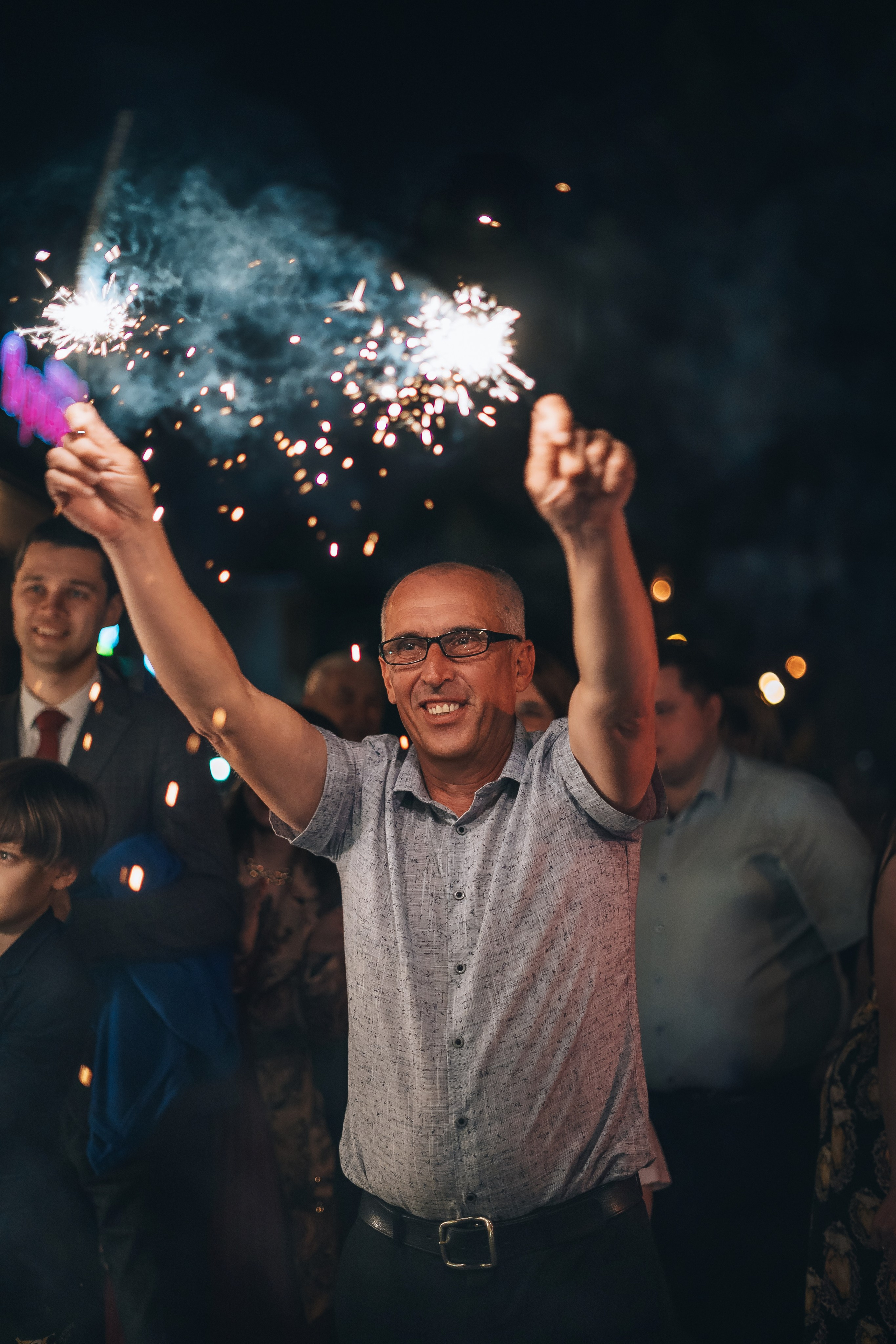 Свадьбы, дни рождения и банкеты. Фотограф и видеограф в Новотитаровской и Краснодаре — Олег Ананко